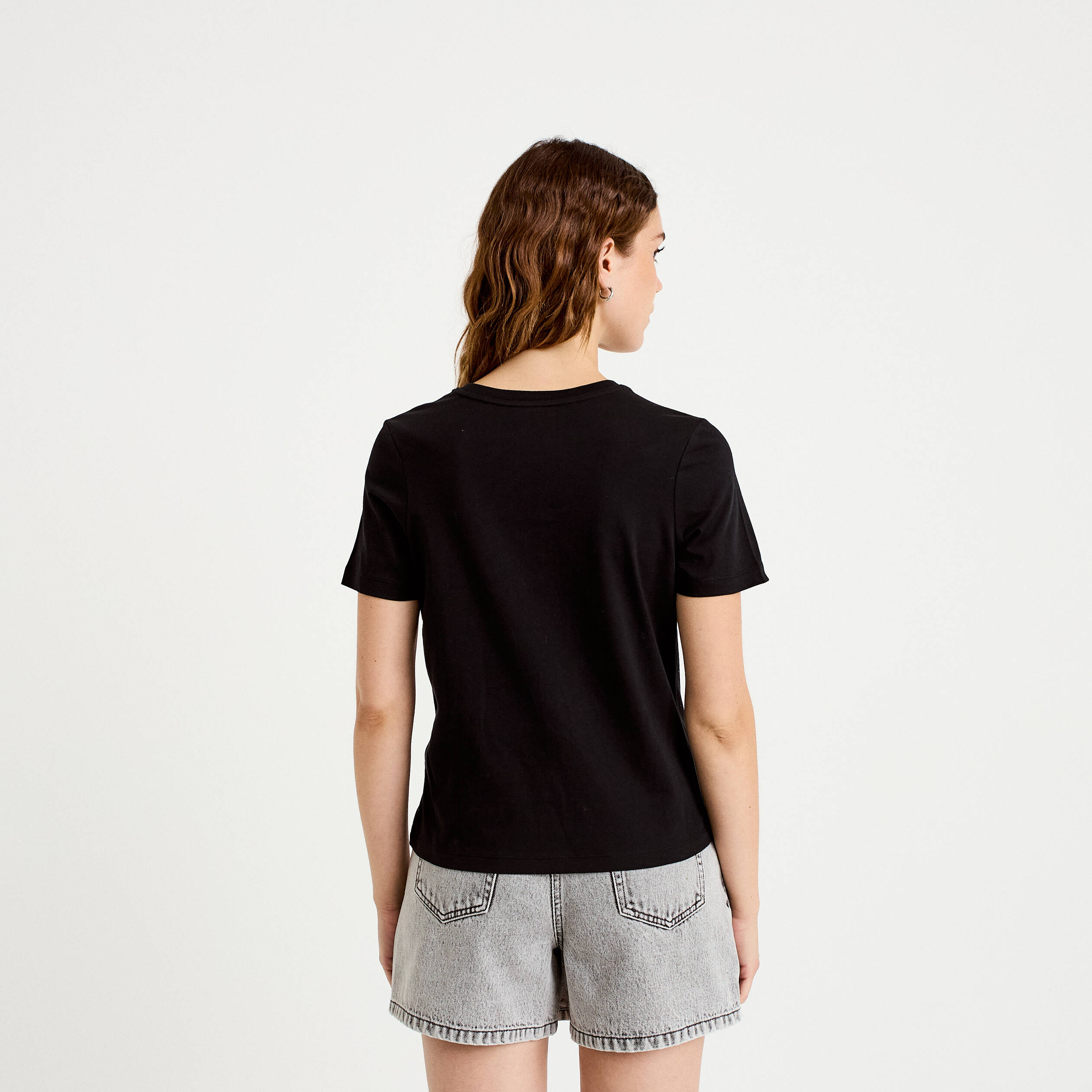 T-shirt col rond manches courtes noir femme