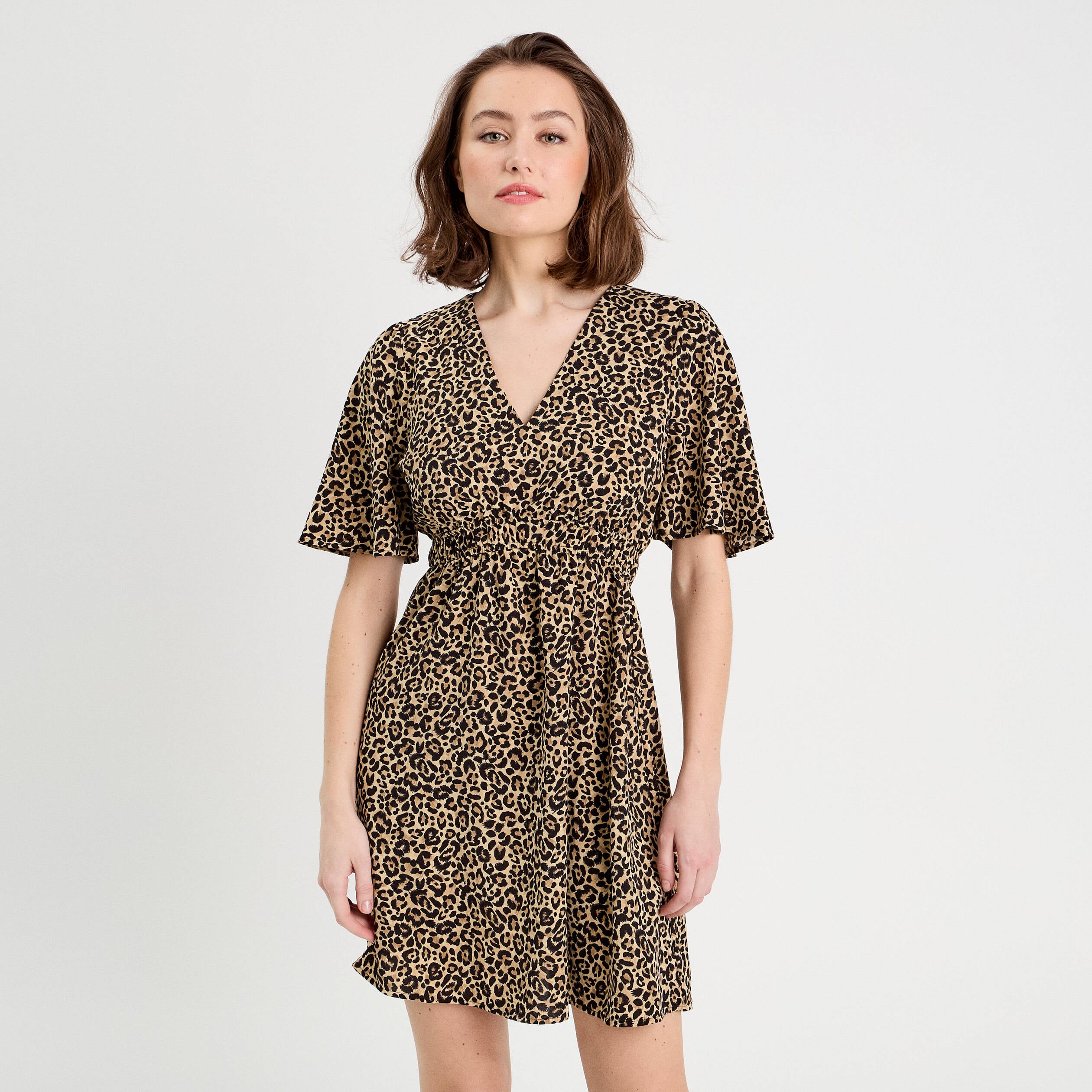 Robe &eacute;vas&eacute;e manches courtes beige femme