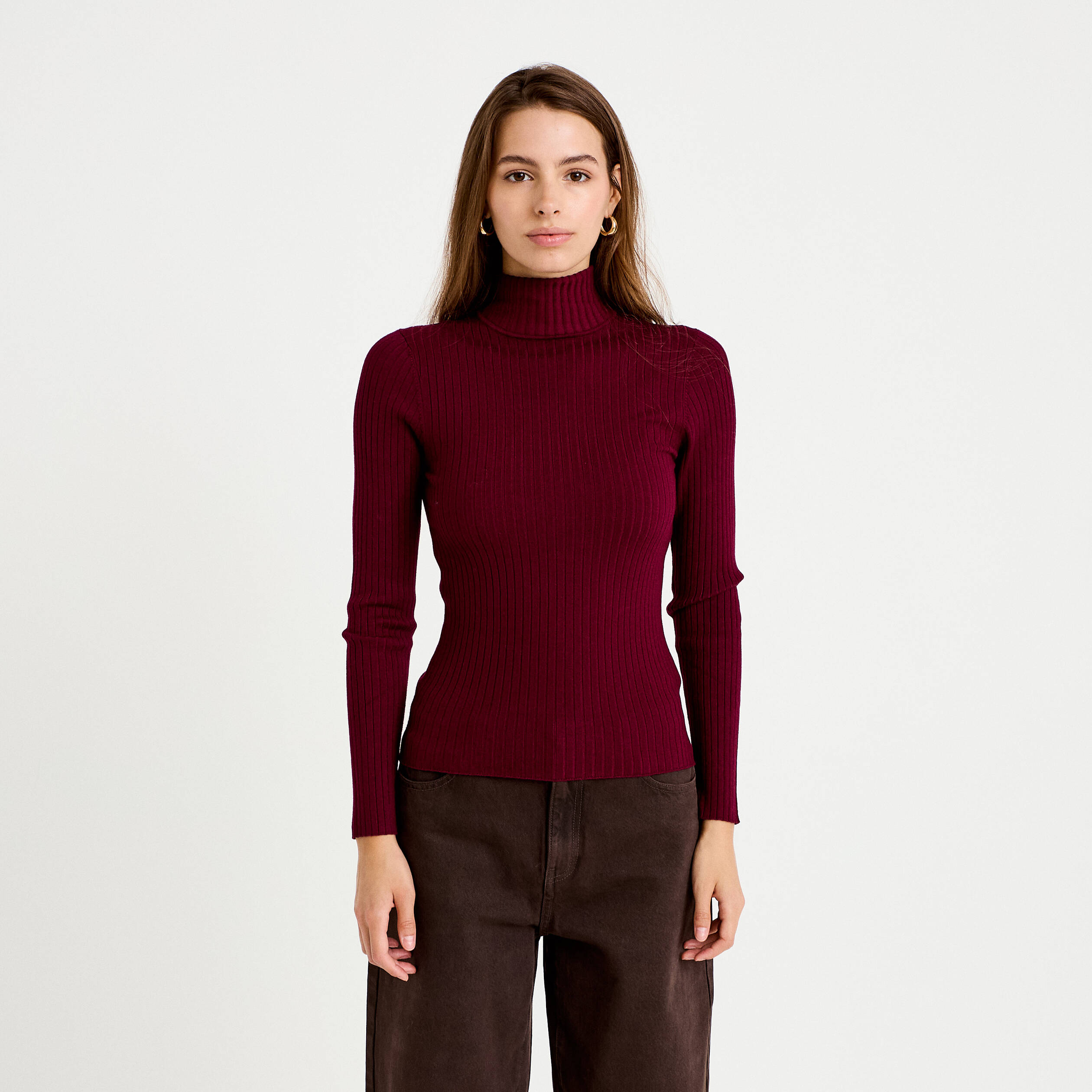 Pull c&ocirc;tel&eacute; col roul&eacute; bordeaux femme