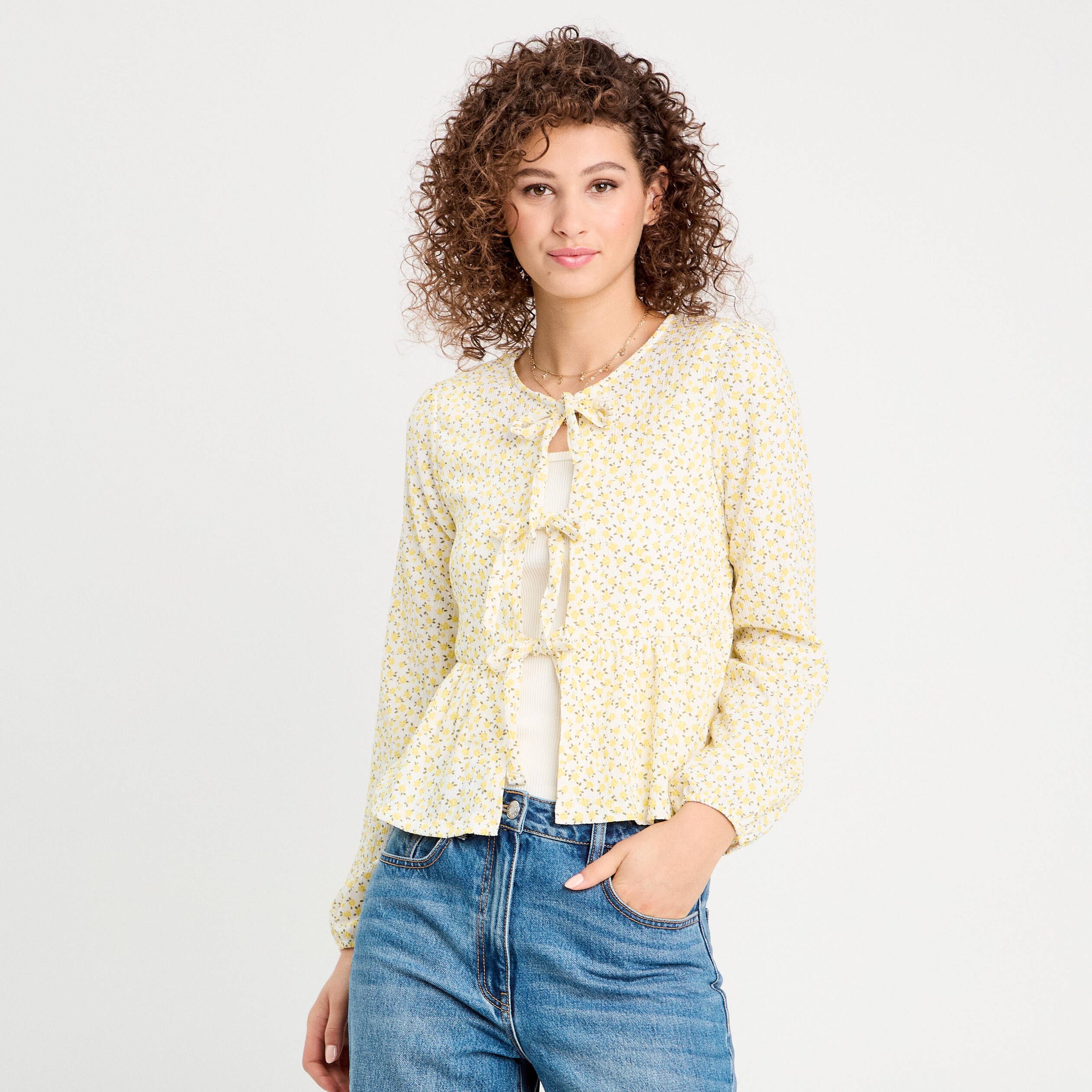 Blouse nou&eacute;e manches longues blanc femme