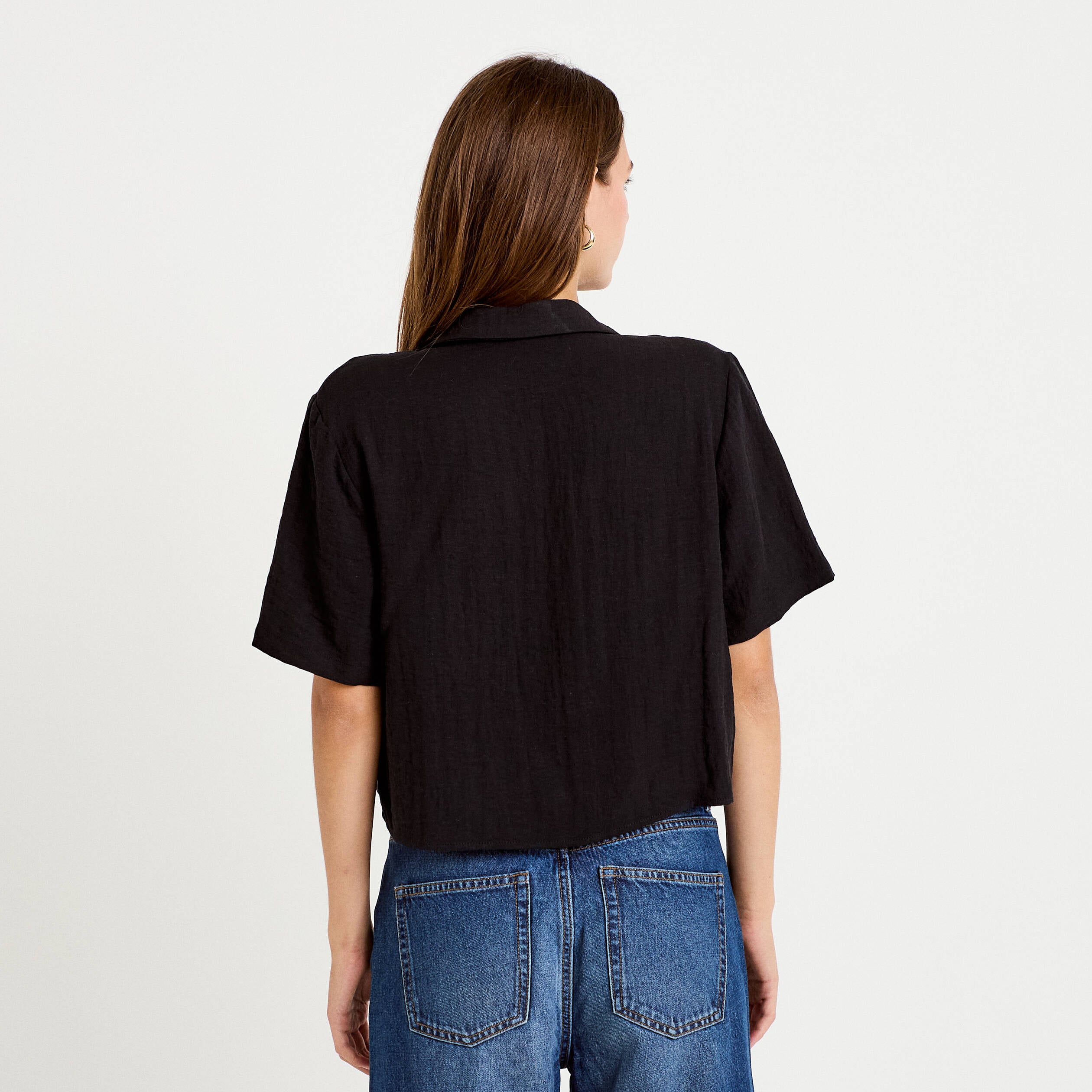 Chemise droite pliss&eacute;e manches courtes noir femme