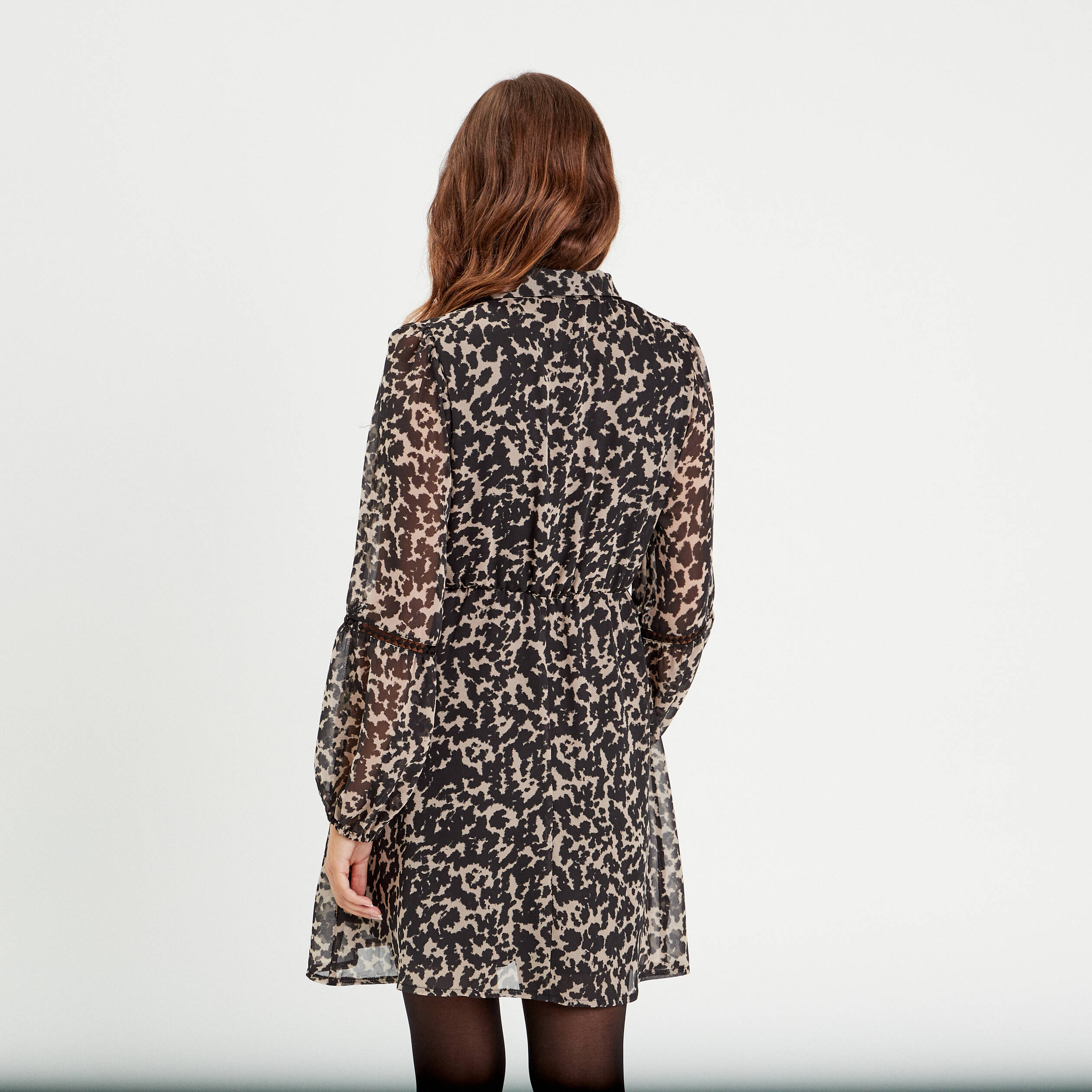 Robe &eacute;vas&eacute;e boutonn&eacute;e beige femme