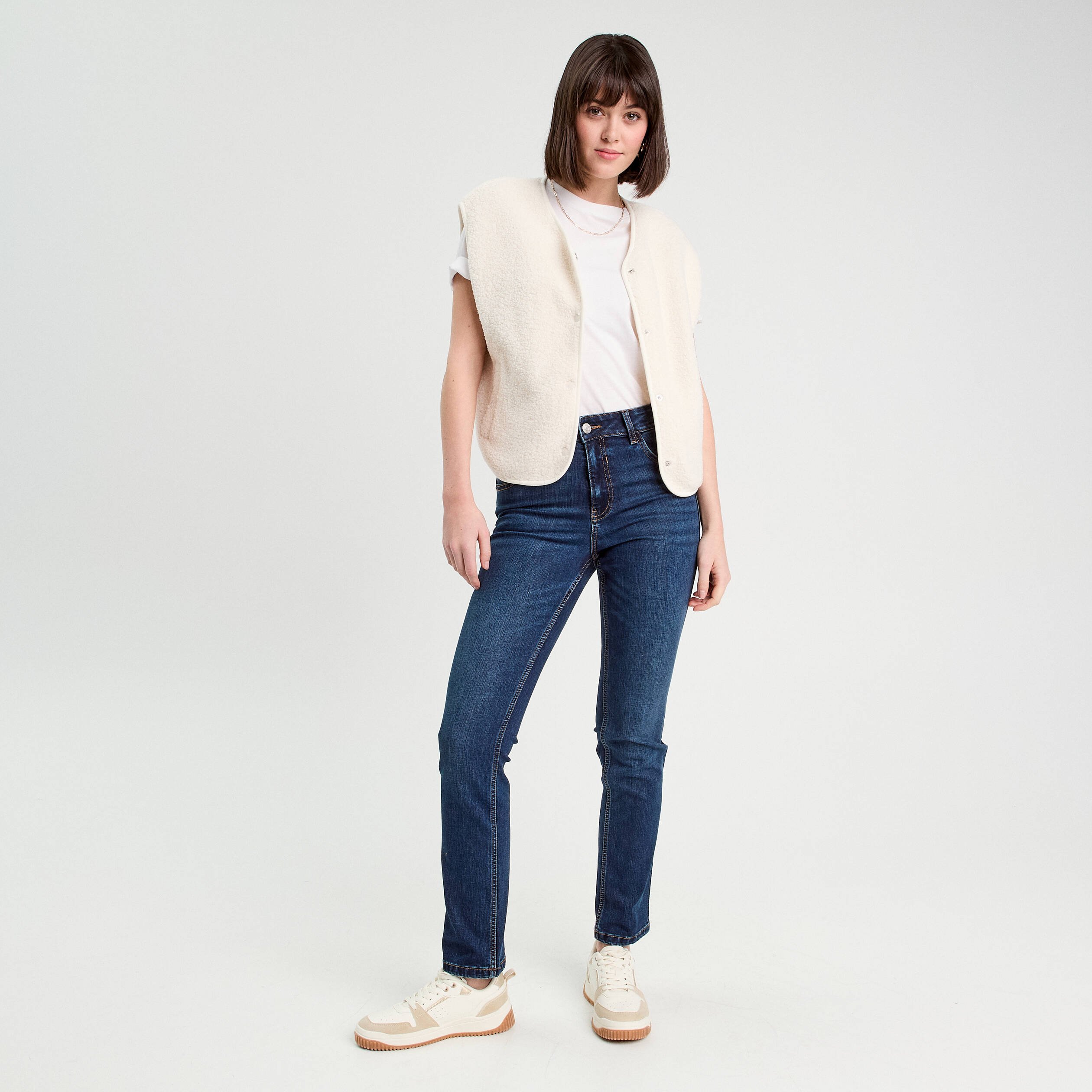 jeans droit taille haute denim brut femme Jeans droit taille haute denim brut femme