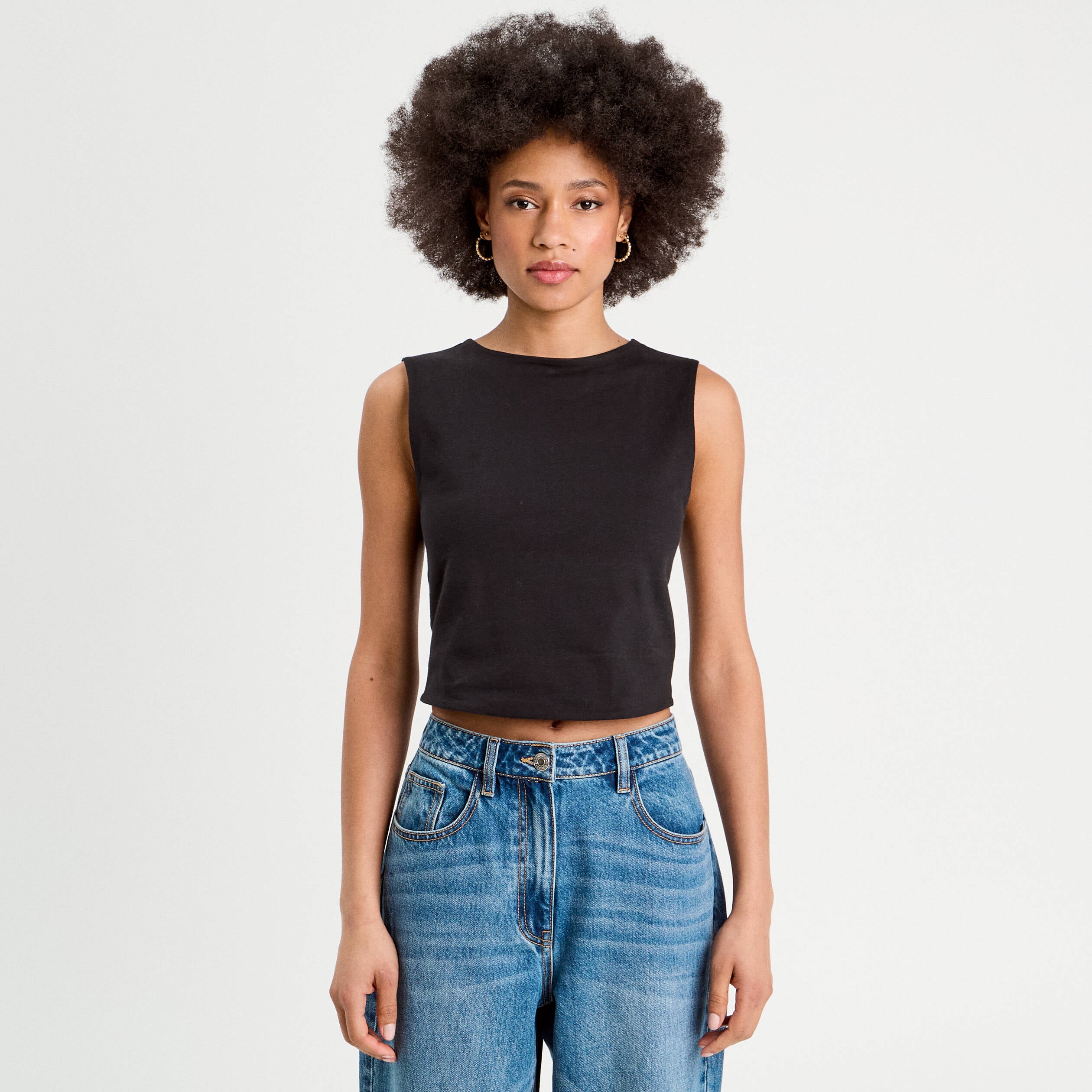 D&eacute;bardeur cropped noir femme