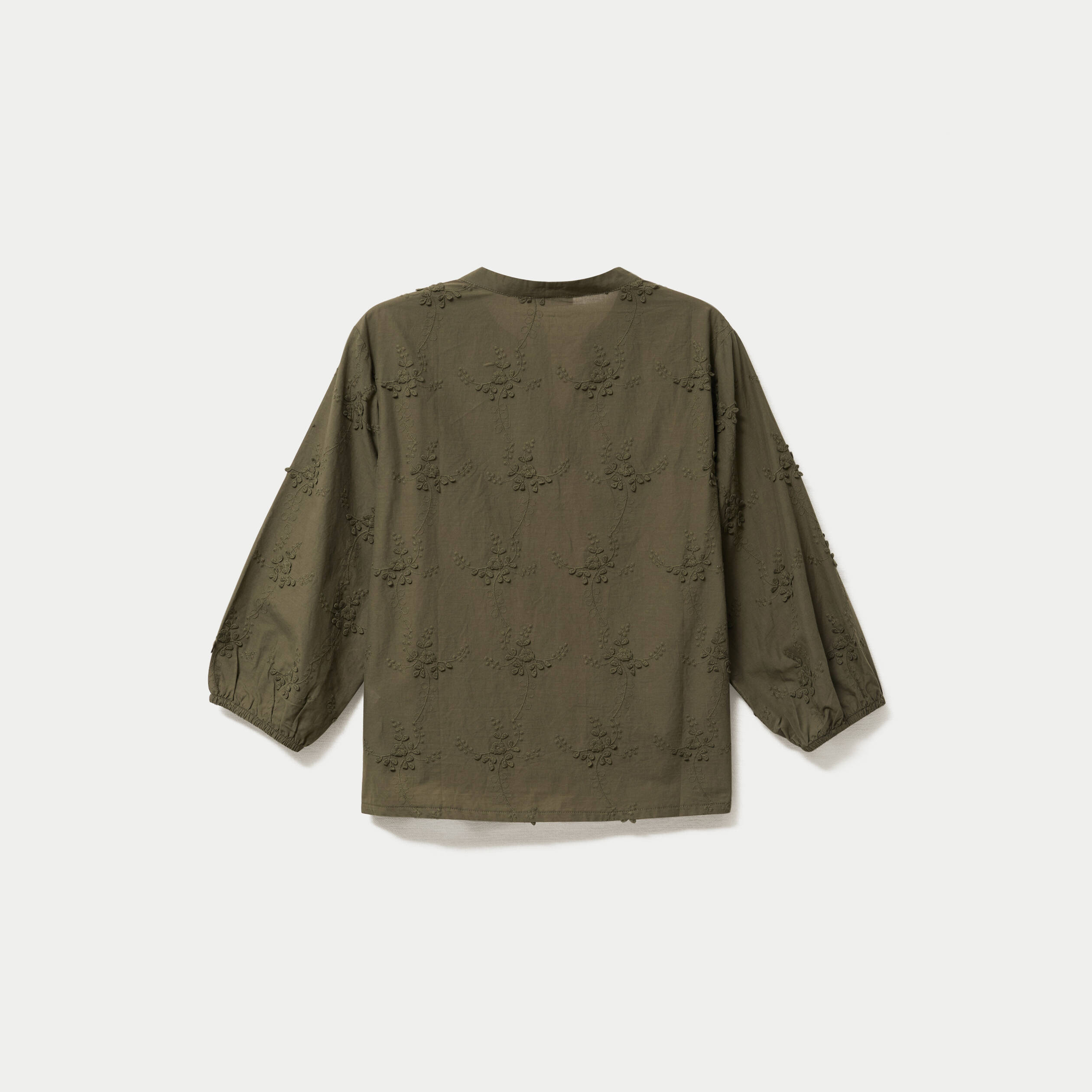 Blouse brod&eacute;e col mao manches 3/4 vert kaki femme