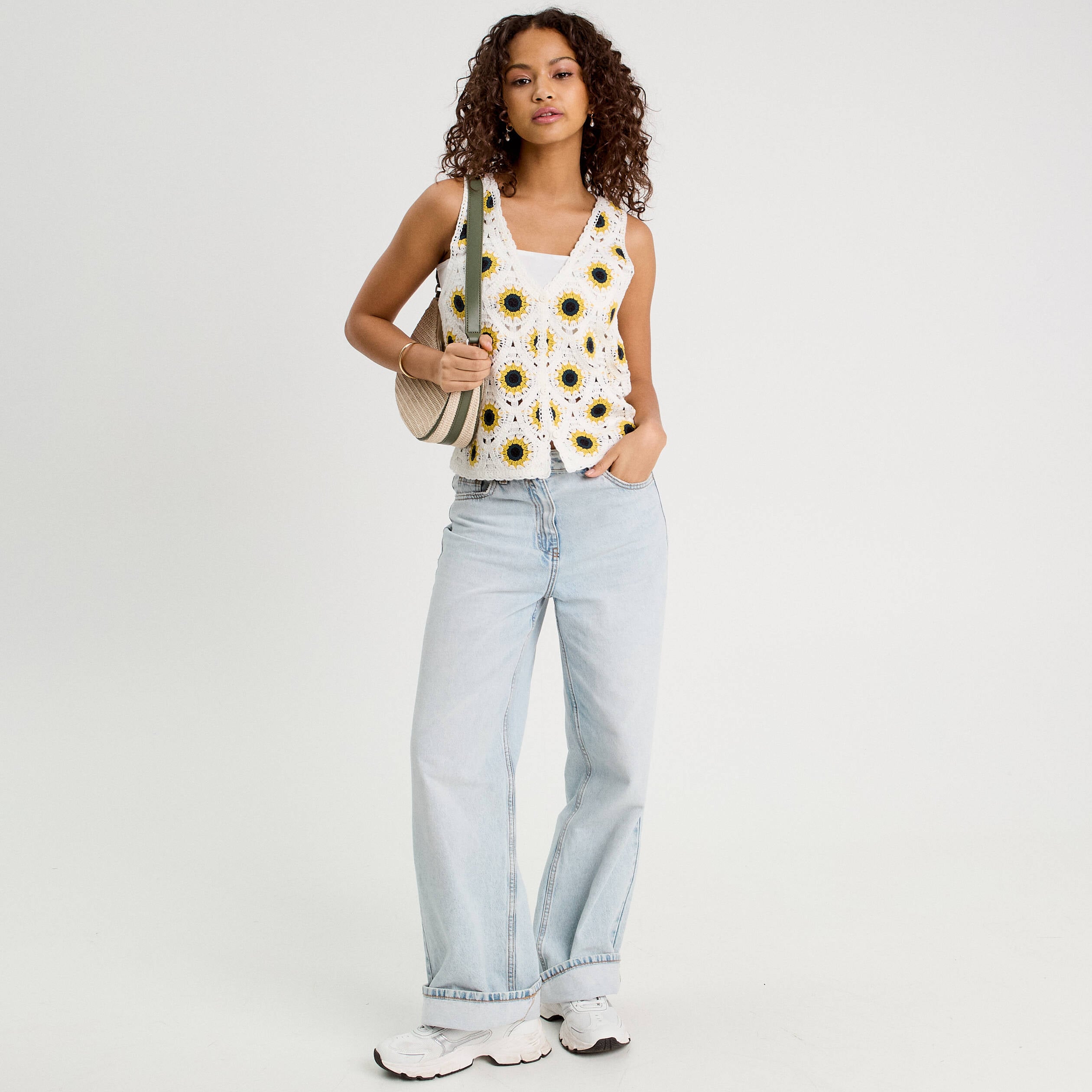D&eacute;bardeur crochet boutons ecru femme