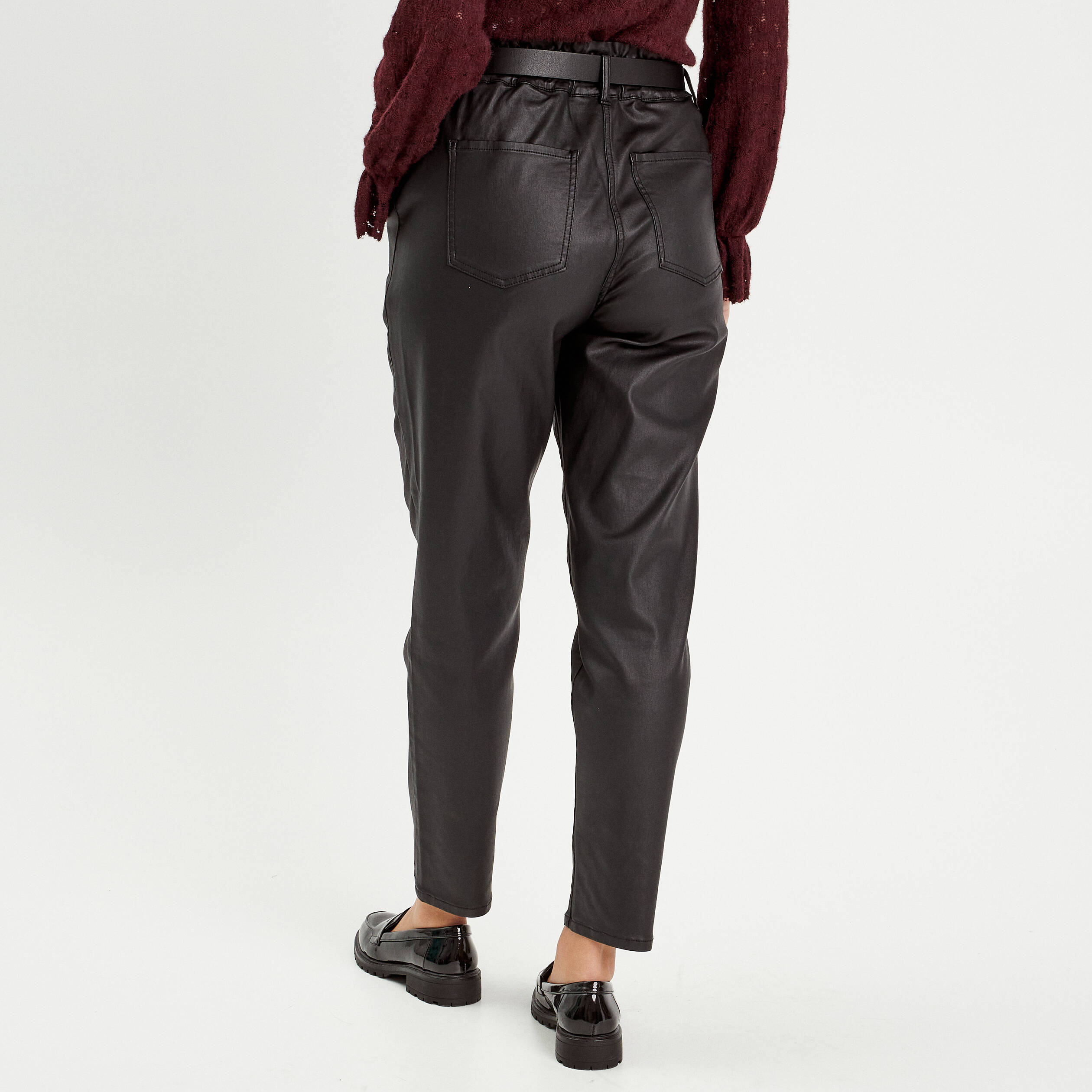 pantalon slouchy enduit 78eme noir femme Pantalon slouchy enduit 7/8ème noir femme