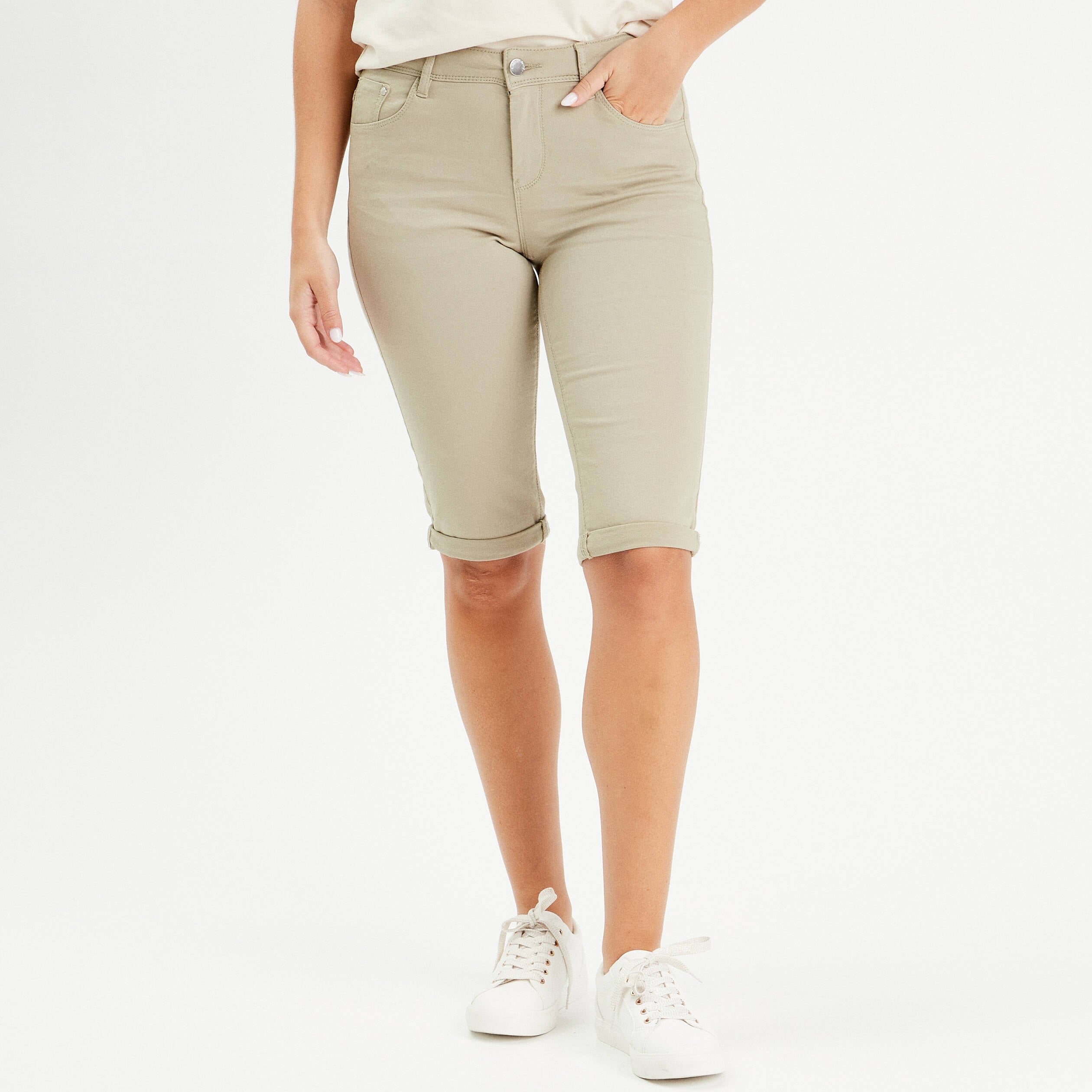 Pantacourt vert kaki femme