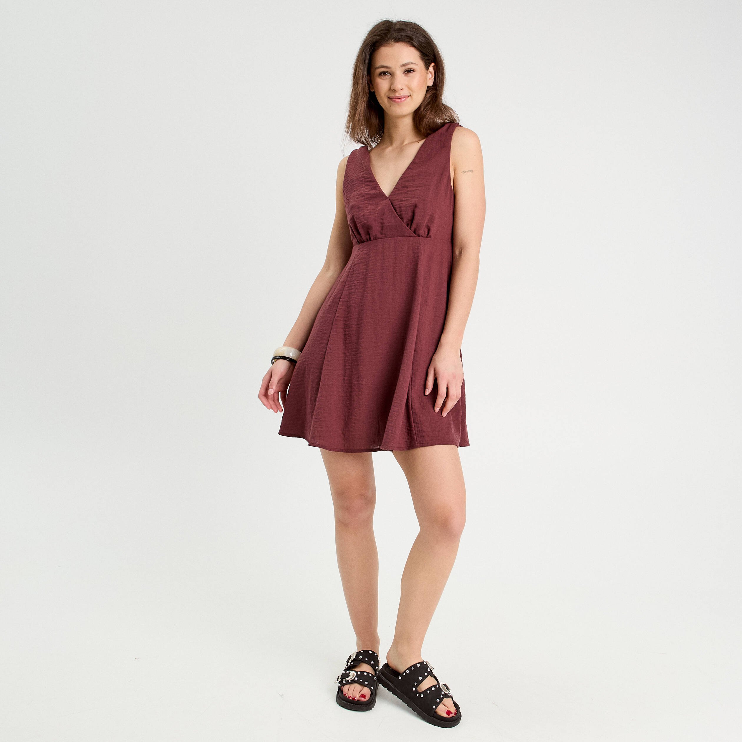 robe evasee sans manches prune femme Robe évasée sans manches prune femme