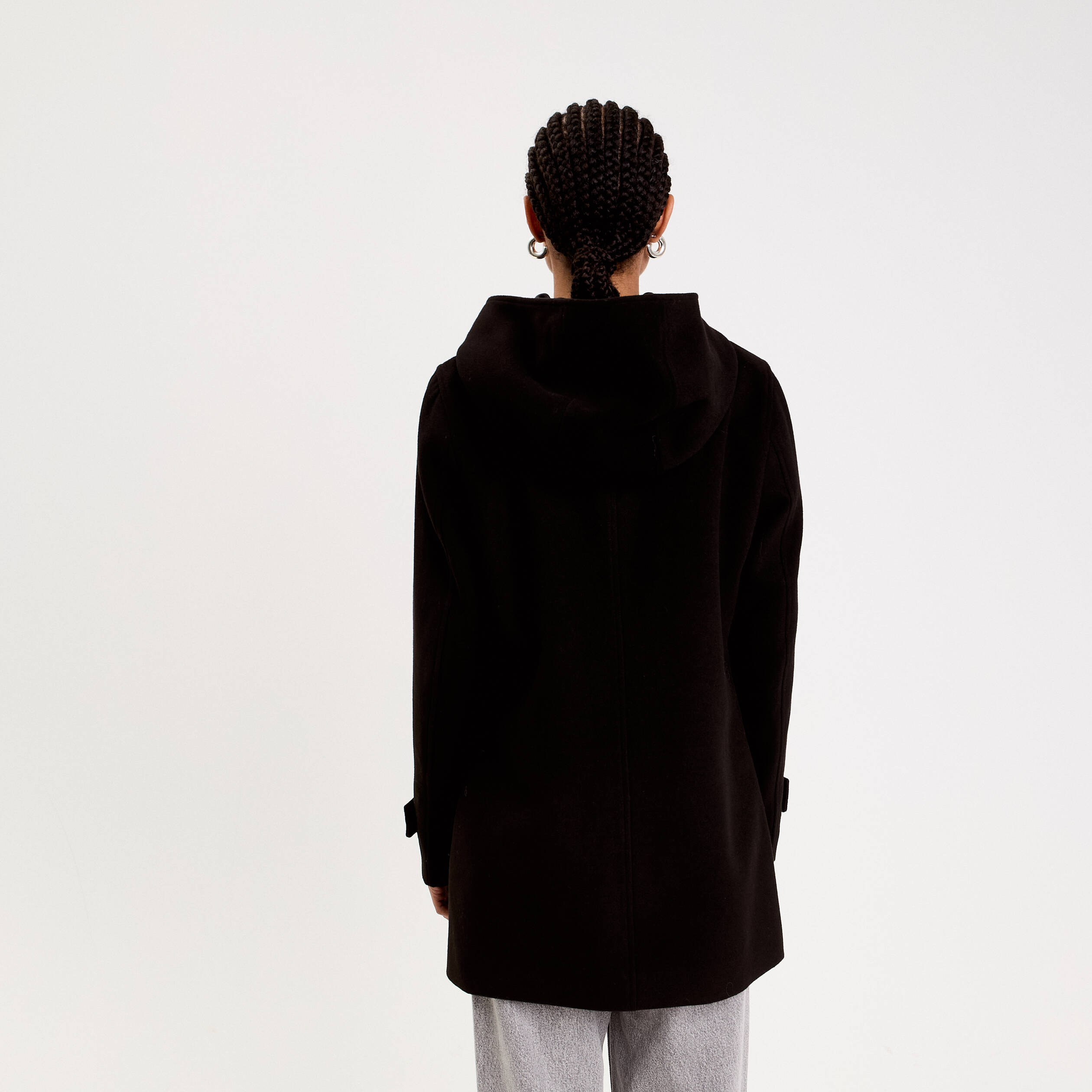 Manteau ajust&eacute; 3/4 &agrave; capuche noir femme