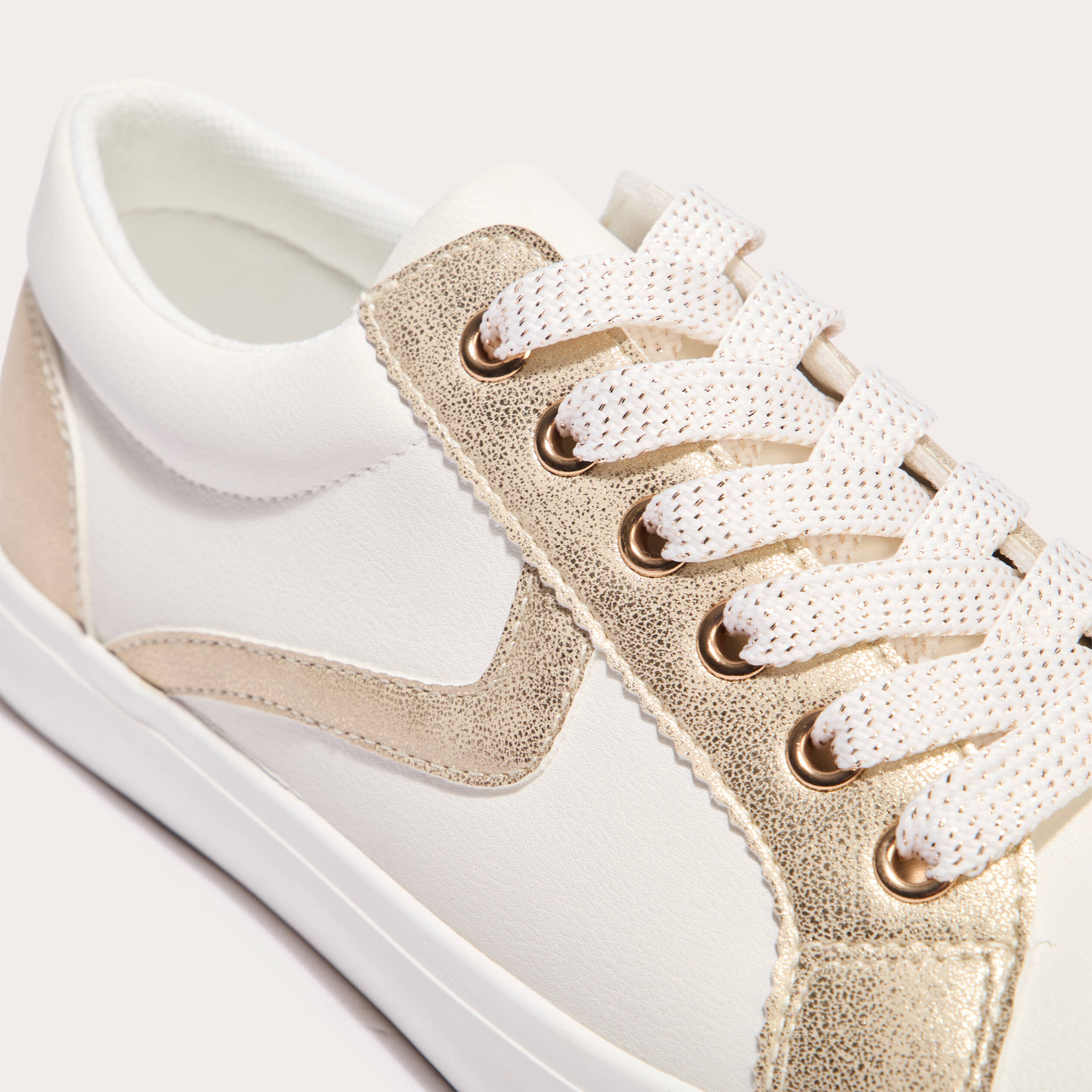 sneakers plates ecru femme Sneakers plates ecru femme