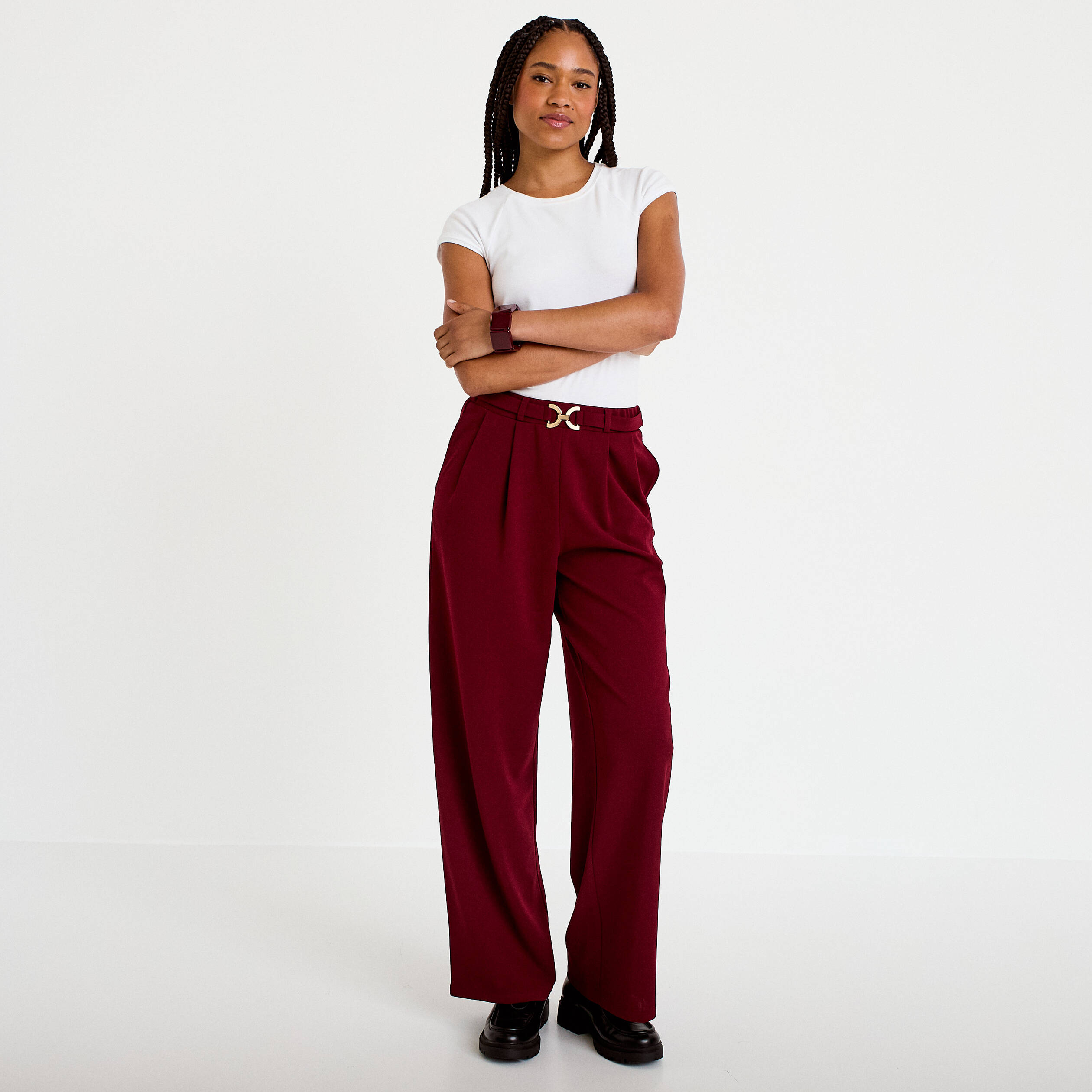 Pantalon large ceinture bijou bordeaux femme