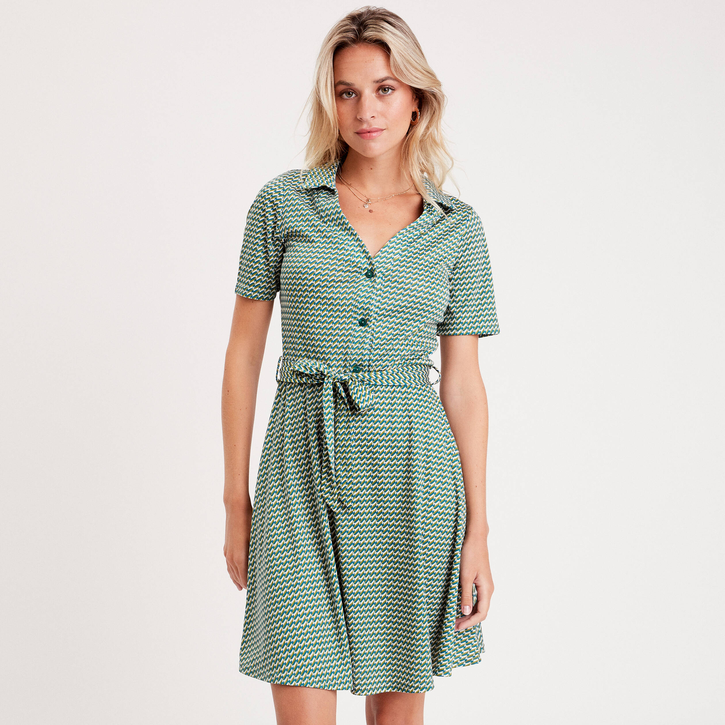 robe evasee ceinturee blanc femme Robe évasée ceinturée blanc femme