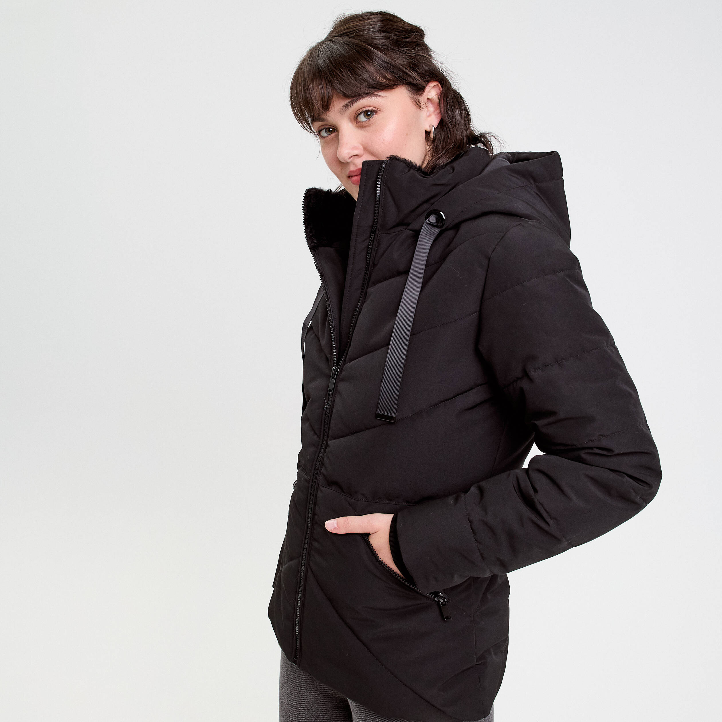 Doudoune cintrée à capuche noir femme Vibs