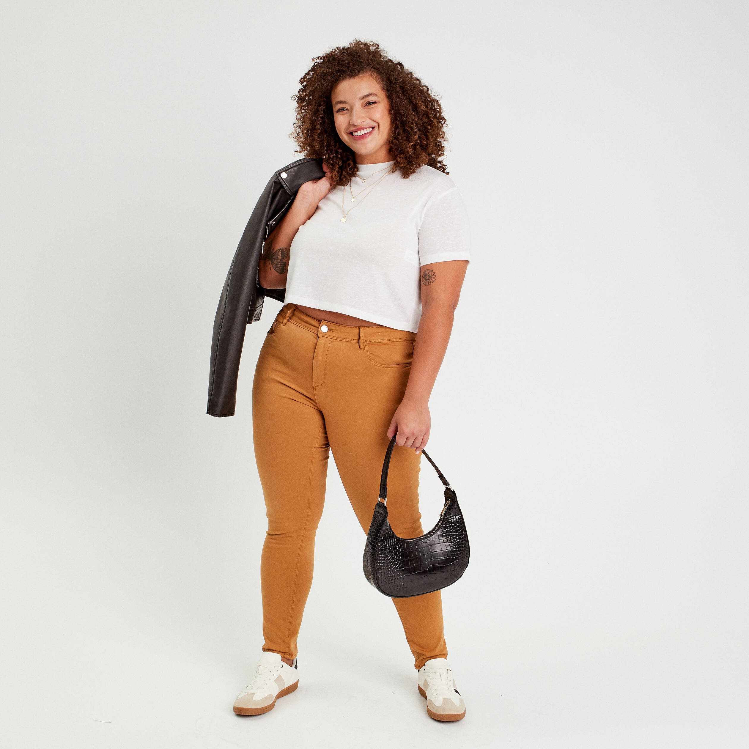 Jean slim marron femme 2025