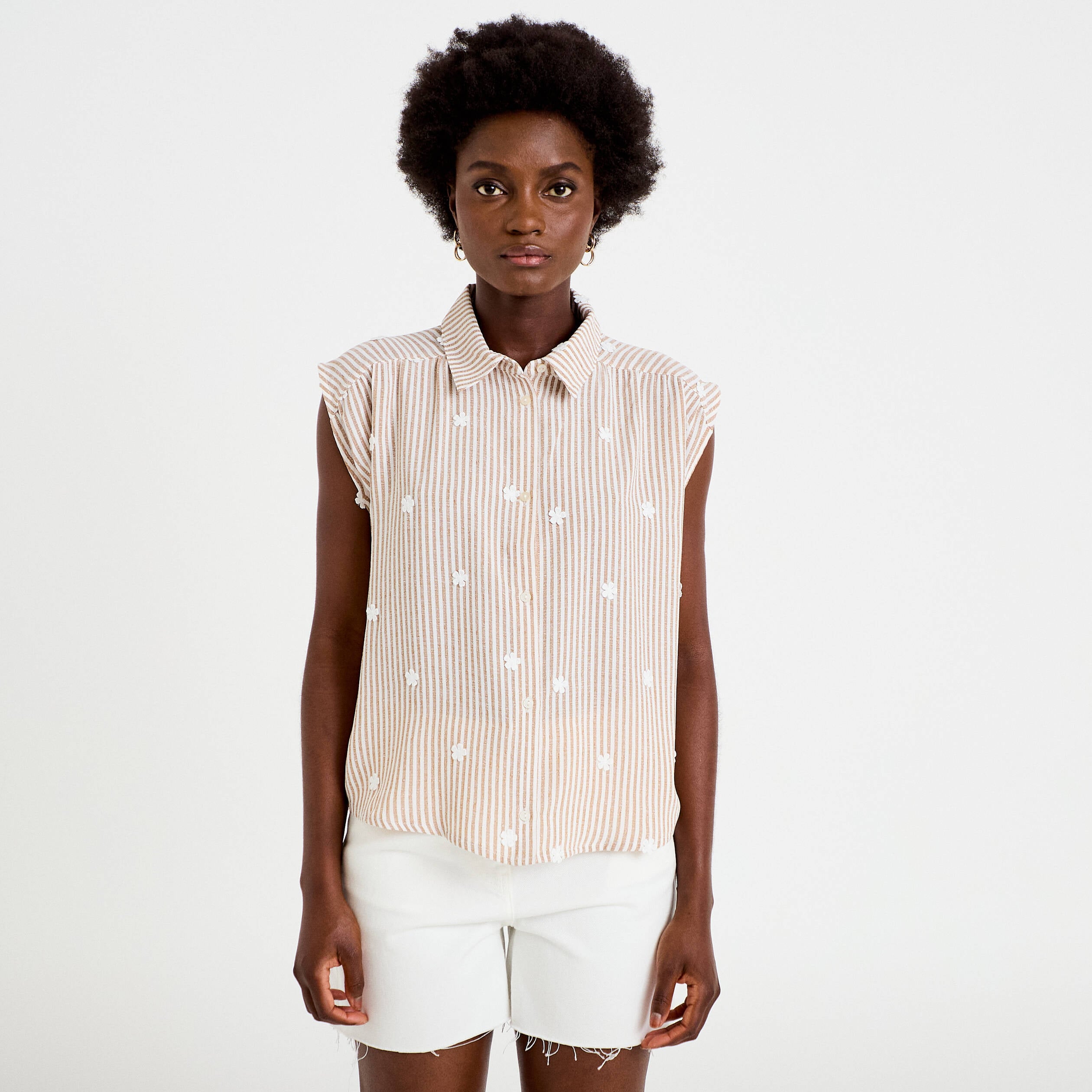 Blouse sans manches col classique marron femme