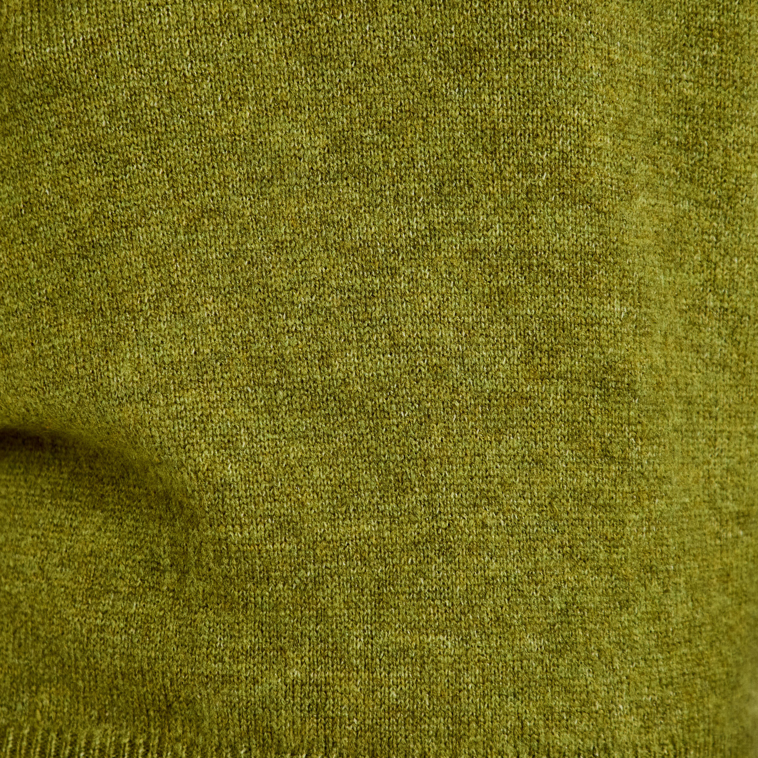 Pull col rond manches longues vert fonc&eacute; femme