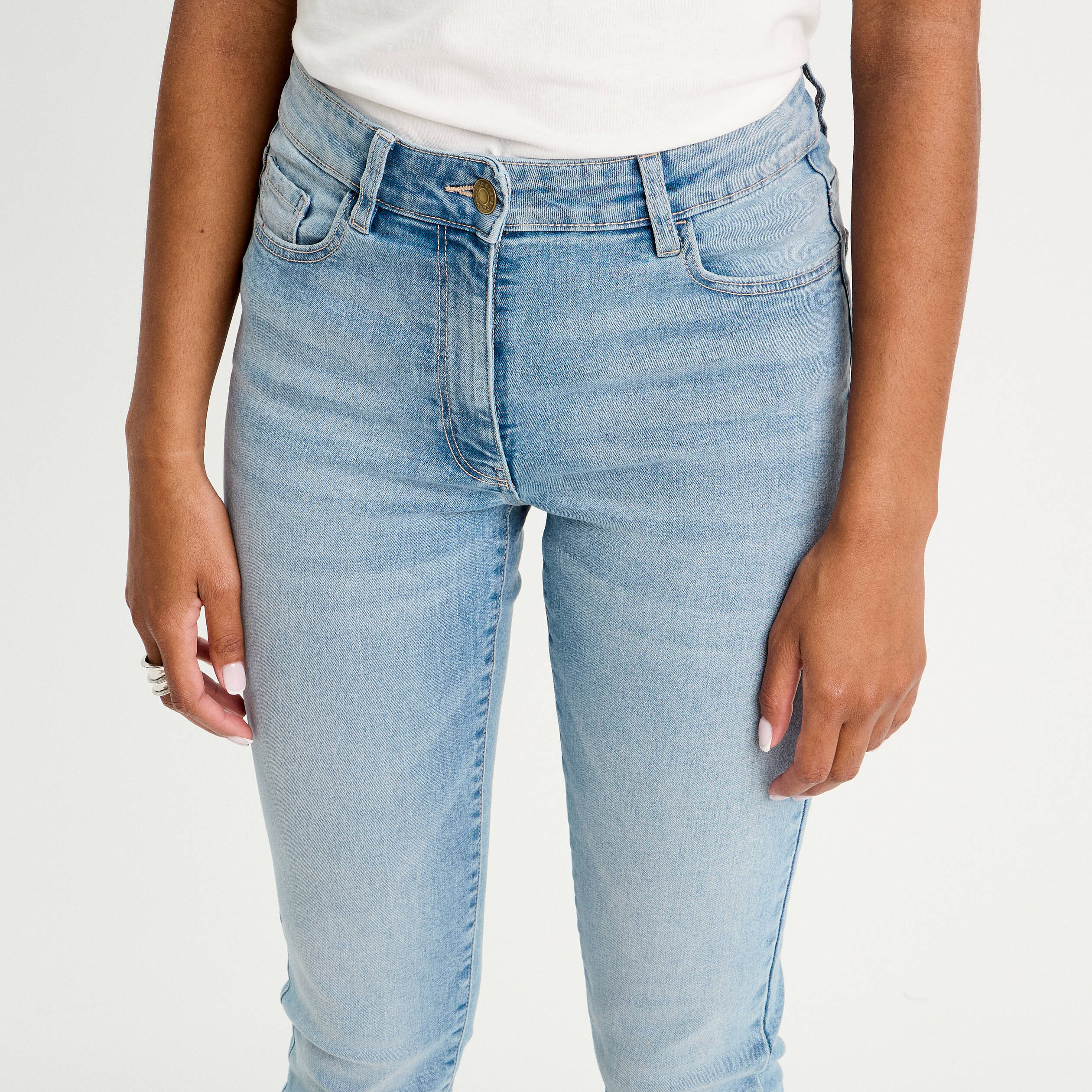 jeans slim 5 poches denim bleach femme Jeans slim 5 poches denim bleach femme