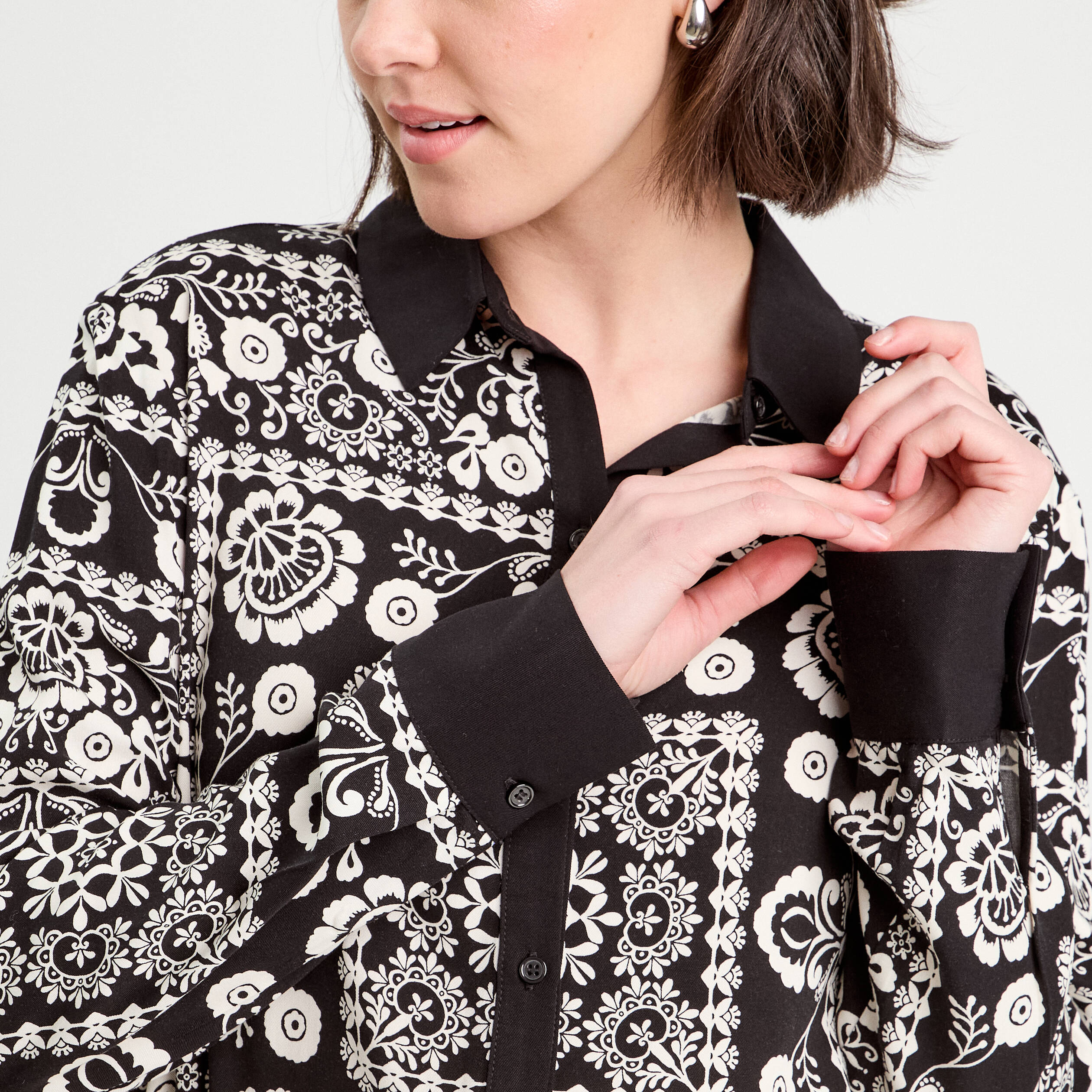 Chemise manches longues noir femme