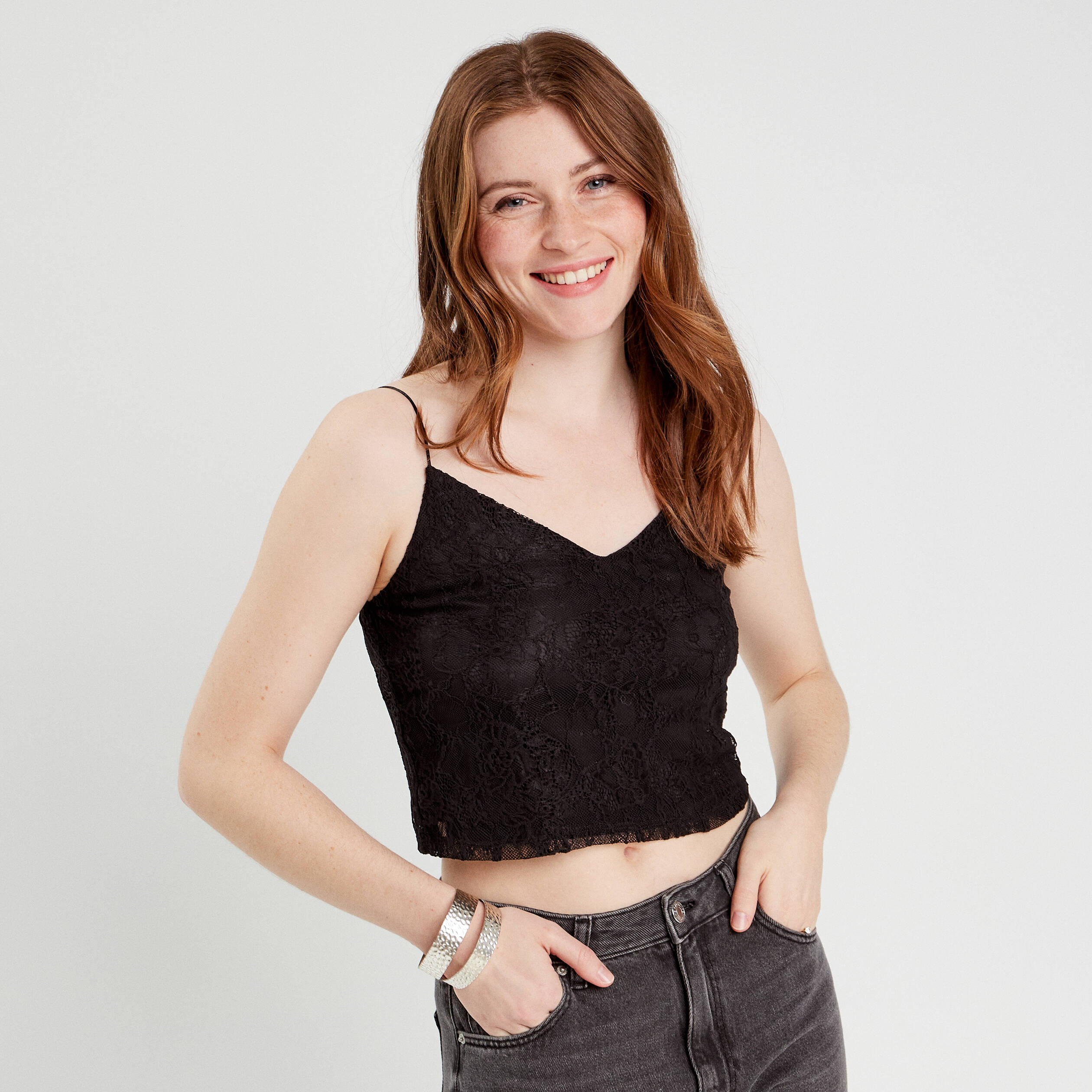 D&eacute;bardeur dentelle noir femme
