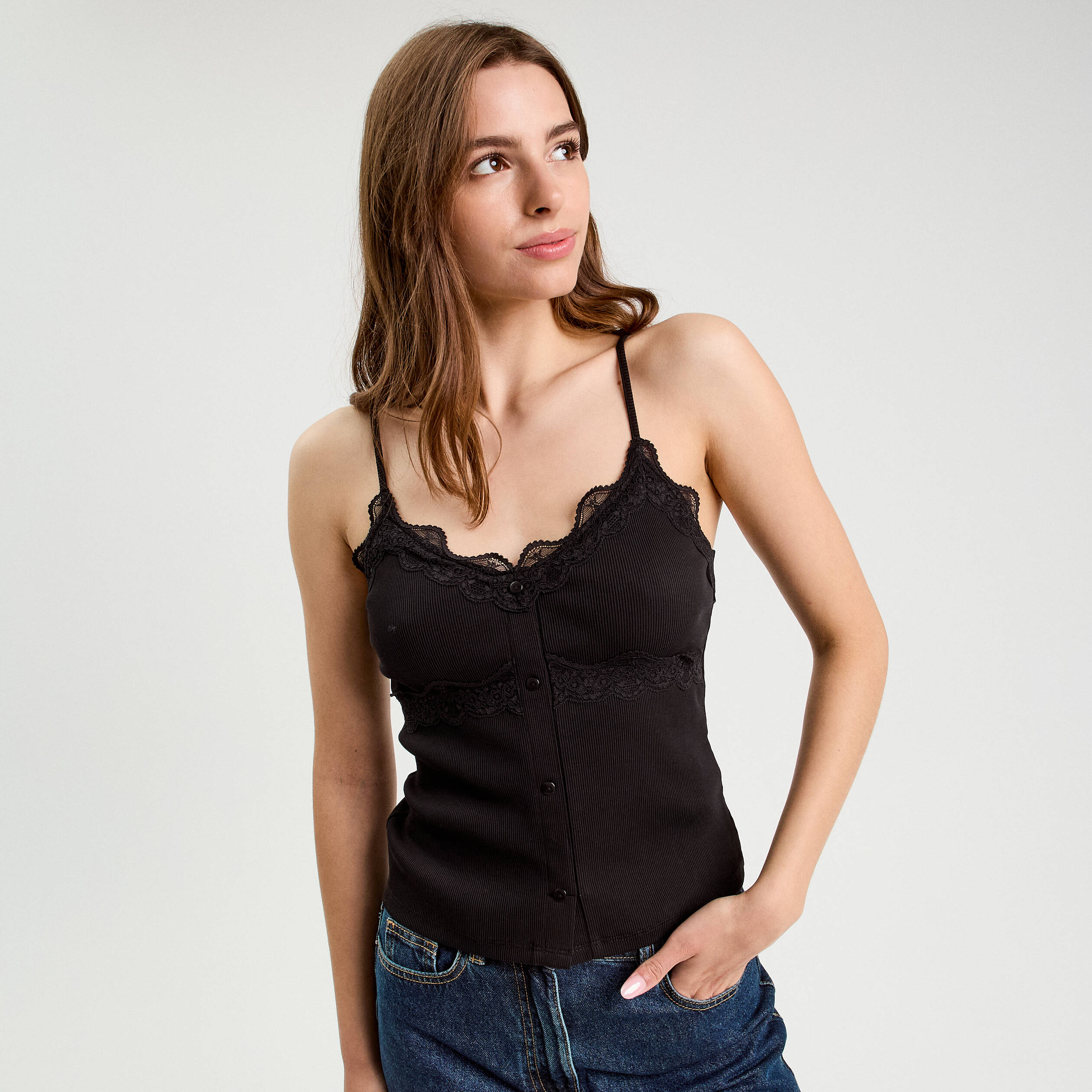 debardeur bretelles fines noir femme Débardeur bretelles fines noir femme