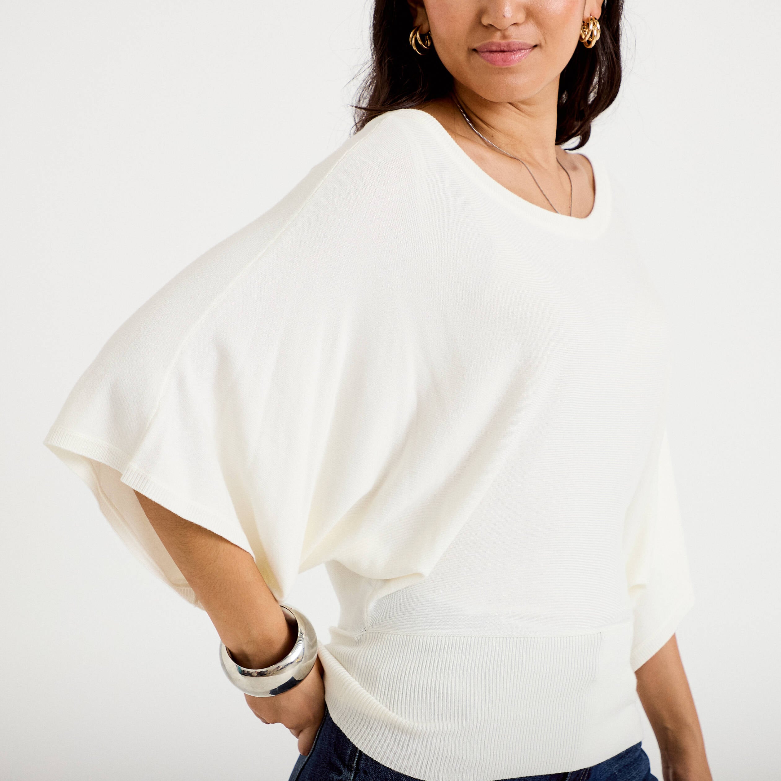 Pull ample manches courtes col rond ecru femme