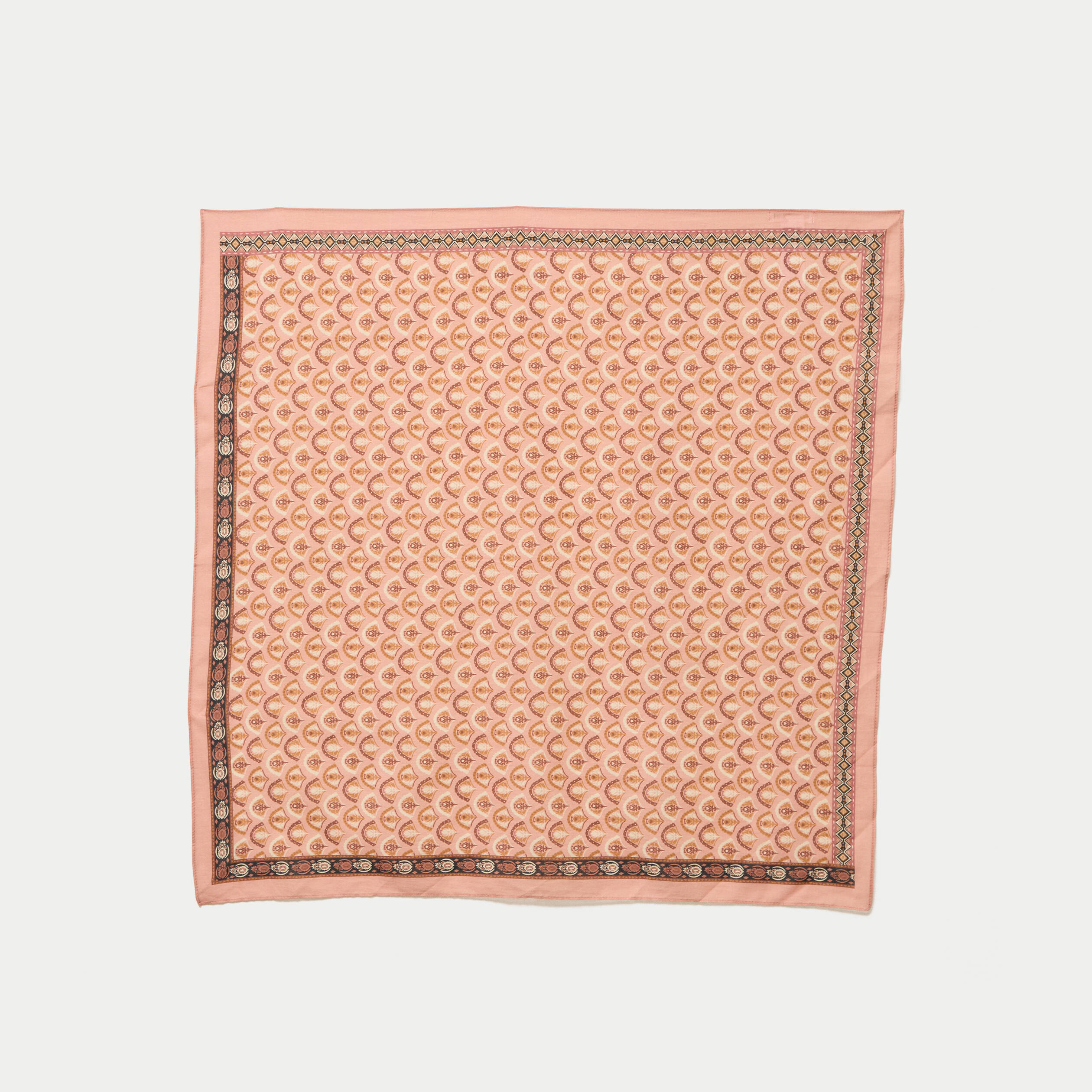 Foulard satin&eacute; soyeux vieux rose femme