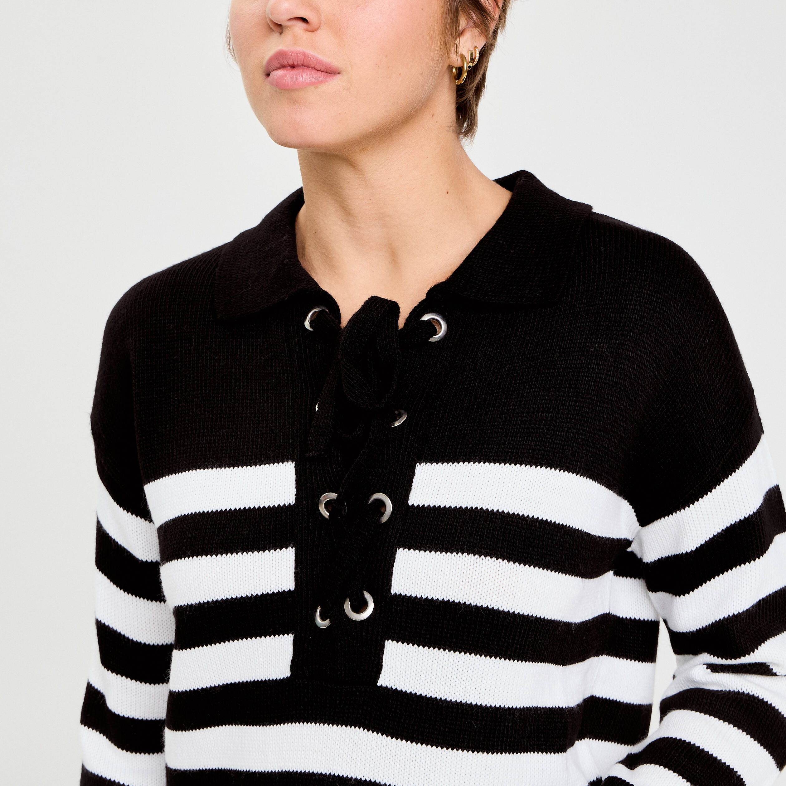 Pull col chemise manches longues noir femme