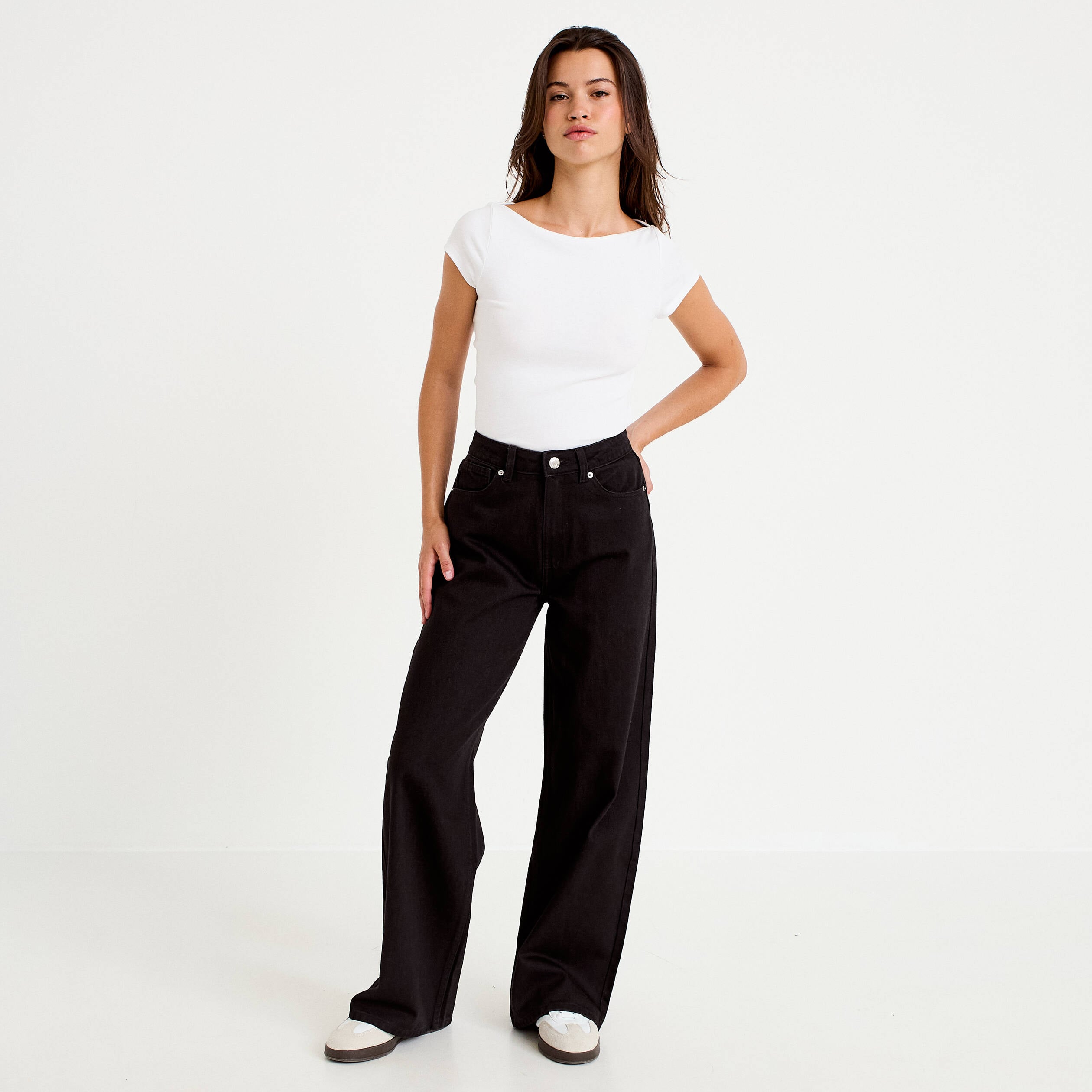 Jean wide leg taille haute Petite denim noir femme