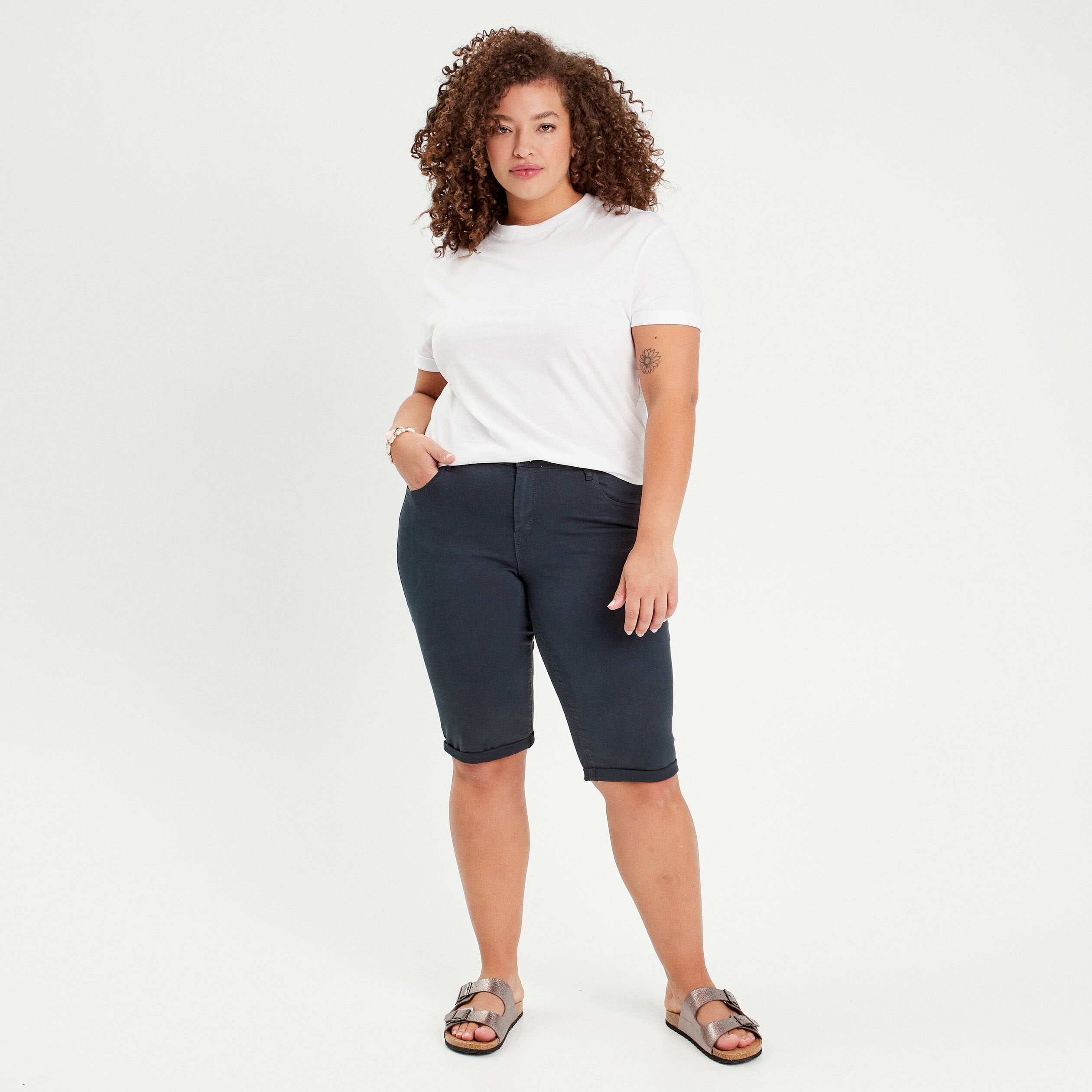 Pantacourt bleu marine femme