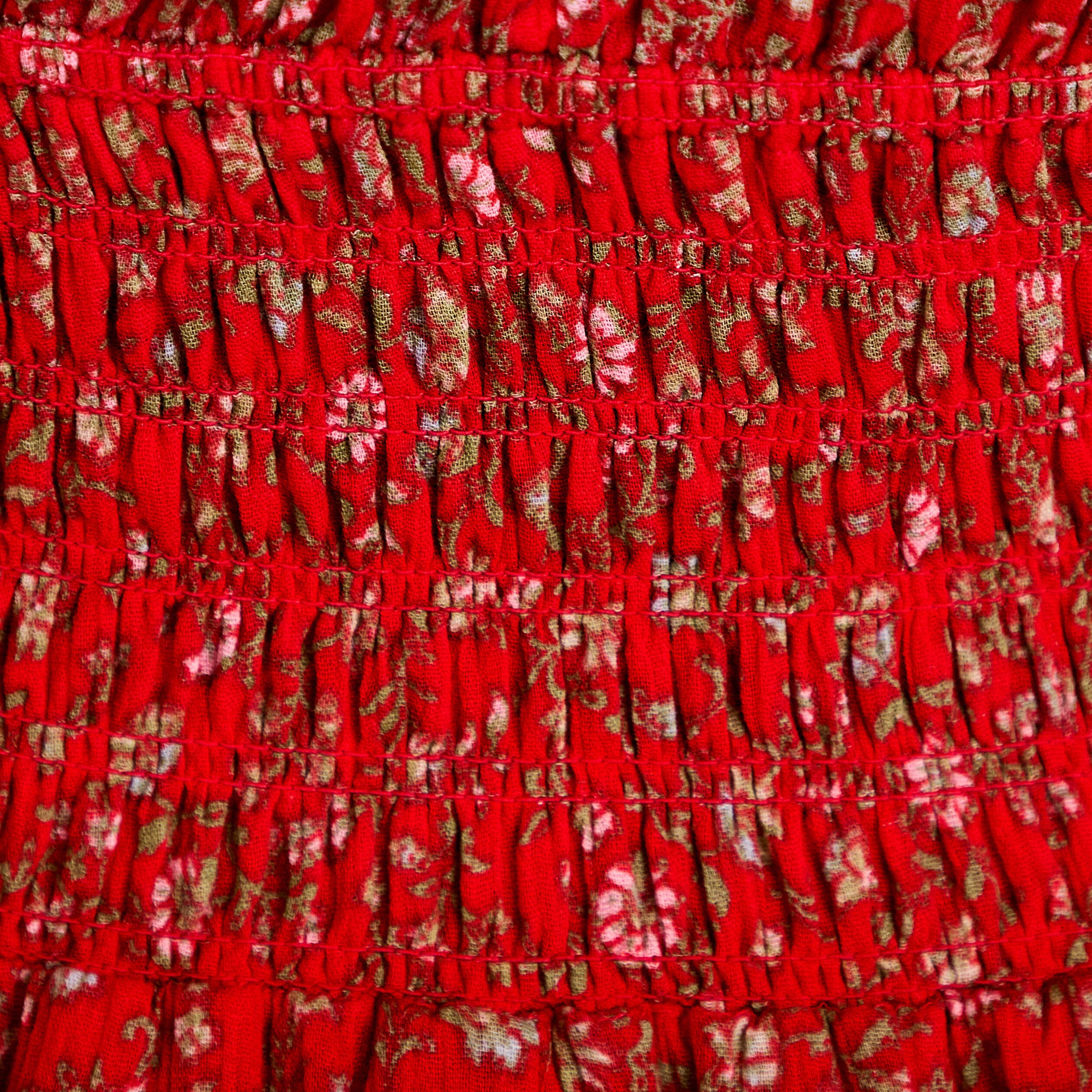 Robe longue &eacute;vas&eacute;e col carr&eacute; rouge femme