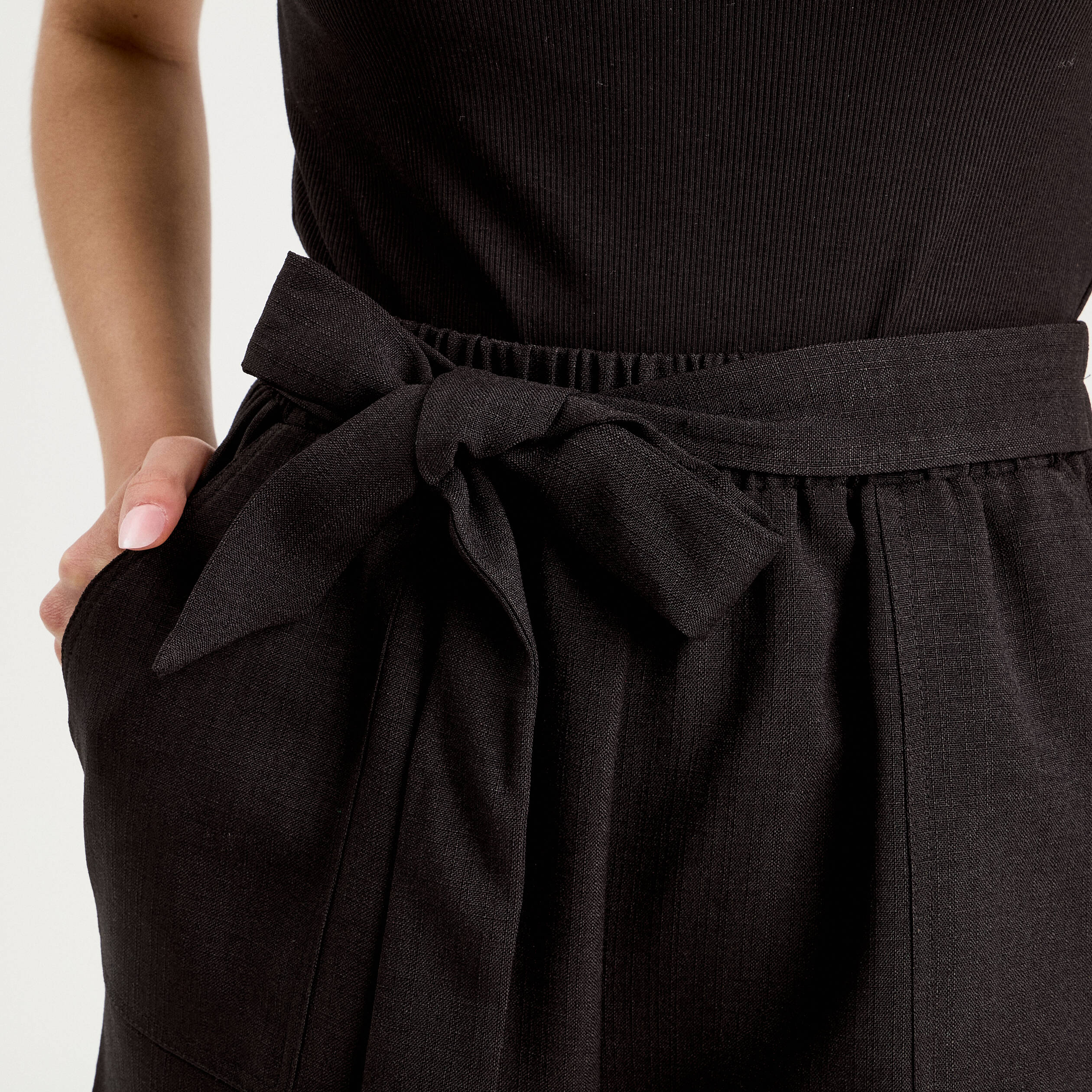 Combishort ceintur&eacute;e noir femme