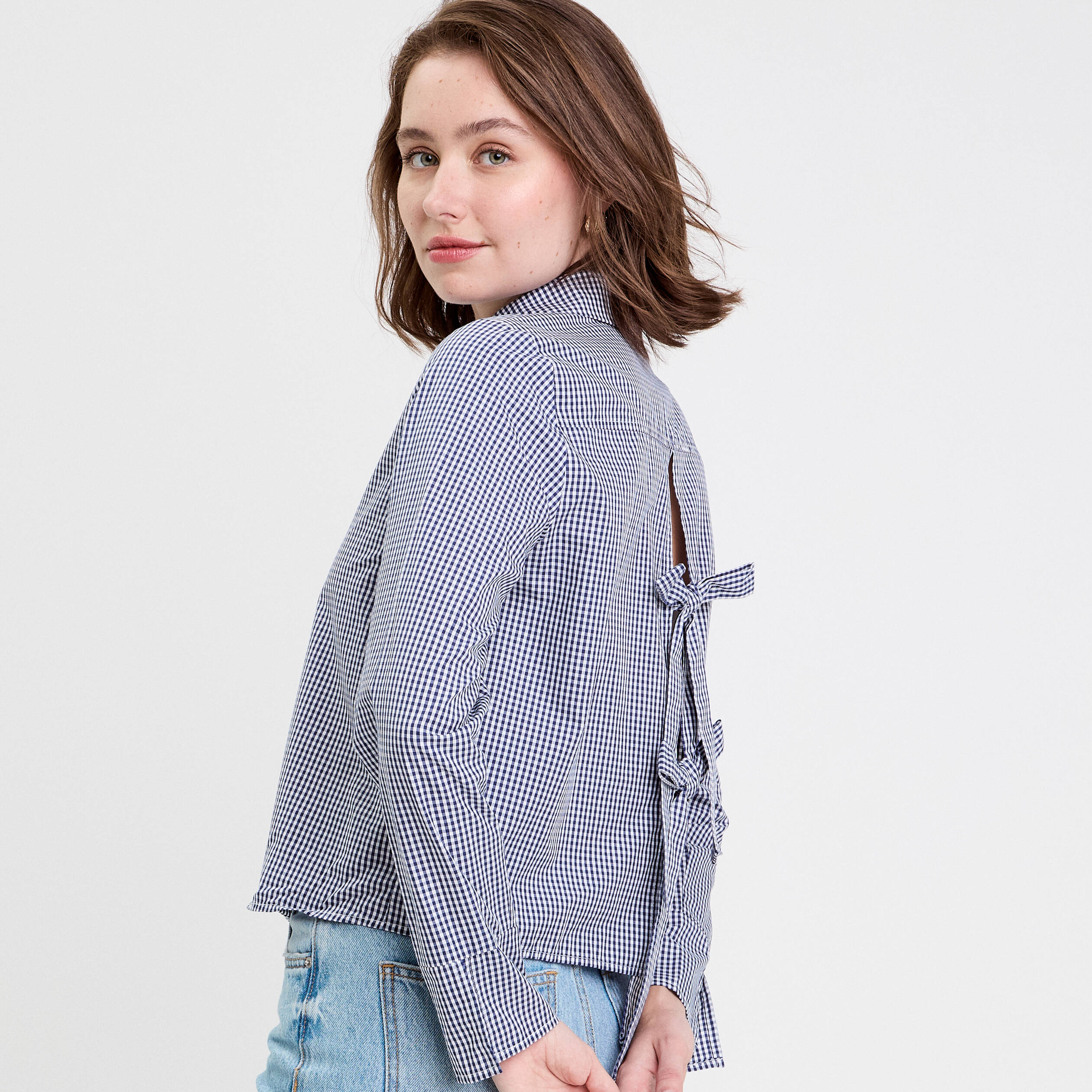 chemise droite courte en coton blanc femme Chemise droite courte en coton blanc femme