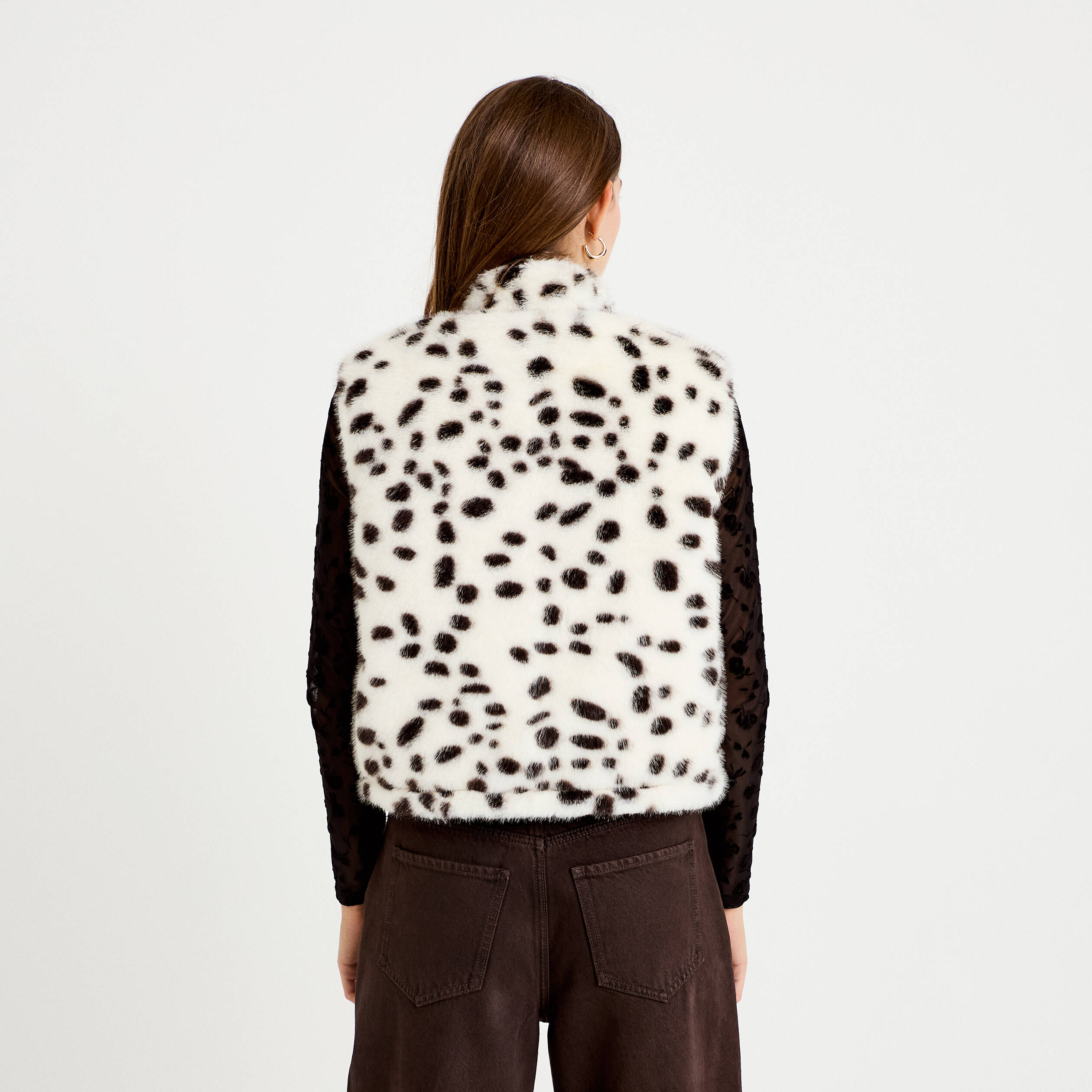 Veste sans manches col montant noir femme