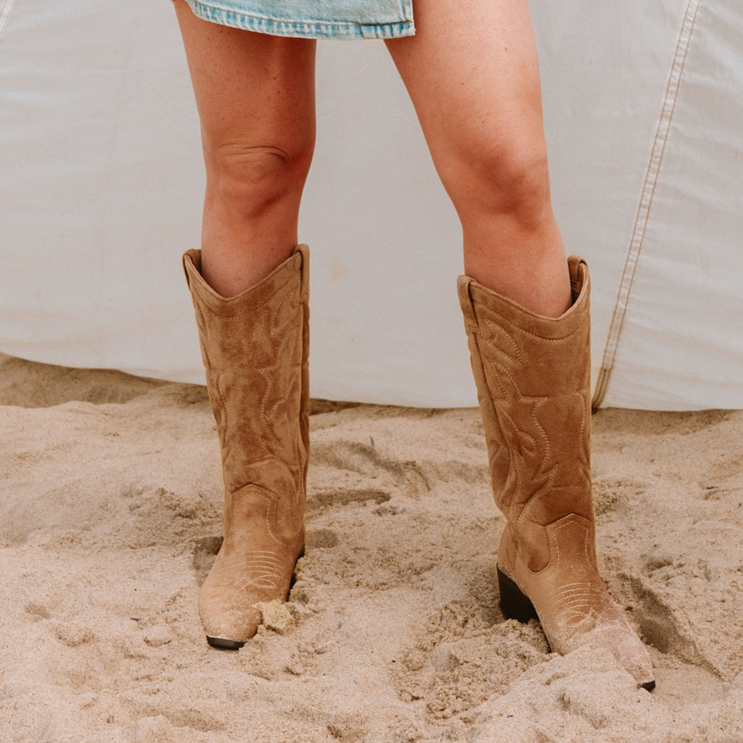 Bottes aspect daim beige femme