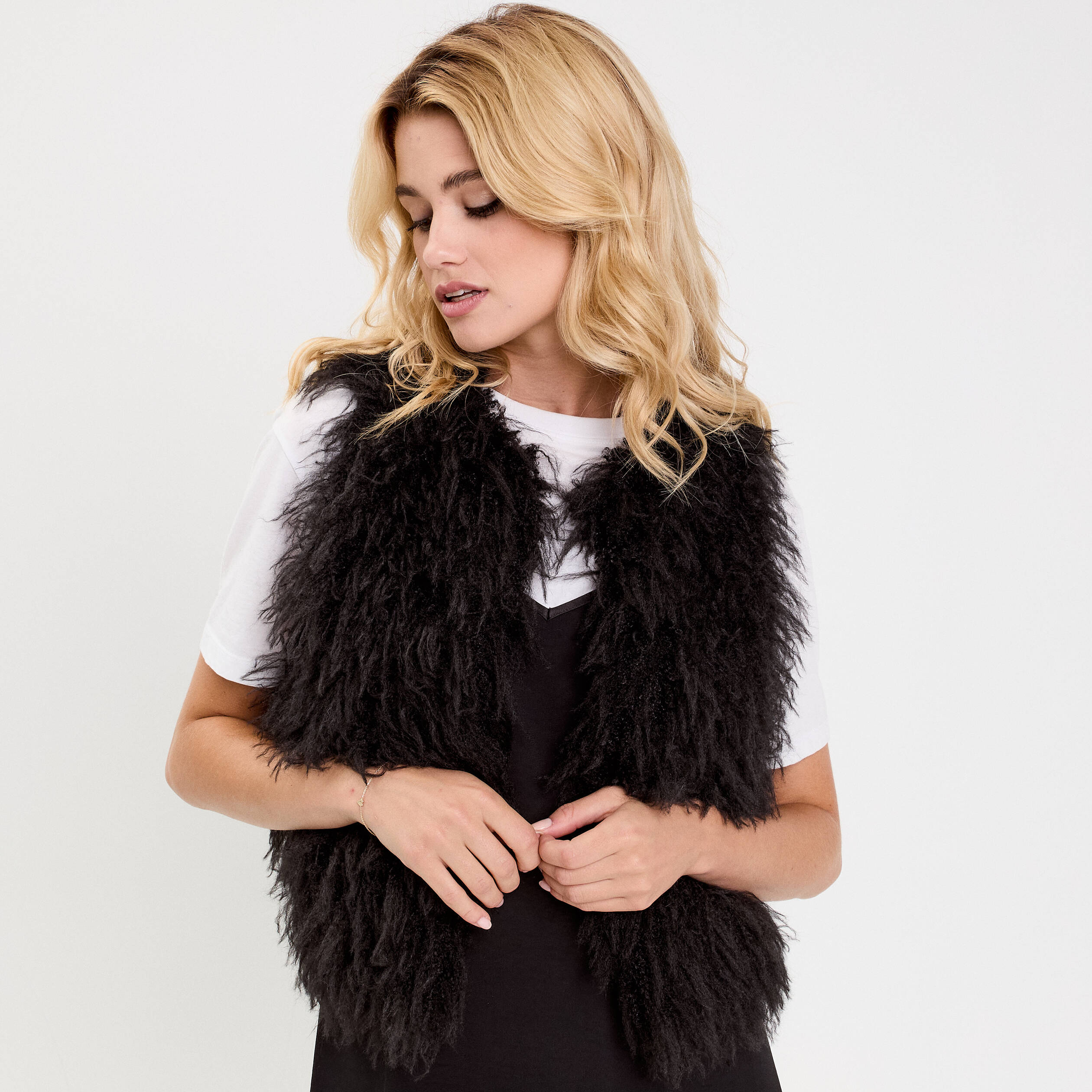 Gilet court sans manches fausse fourrure noir femme Vibs