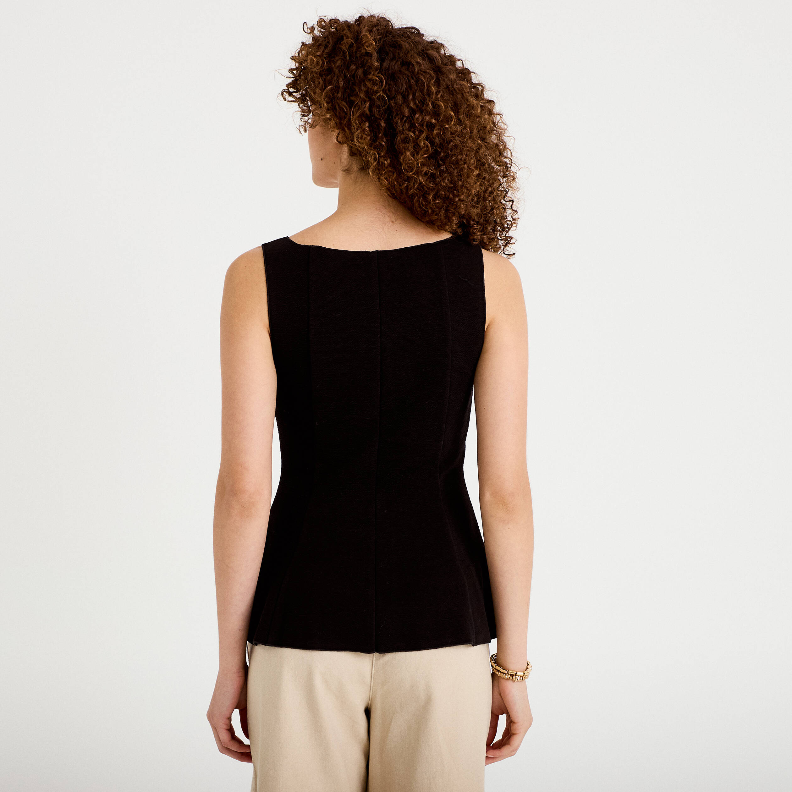D&eacute;bardeur p&eacute;plum cintr&eacute; col coeur noir femme
