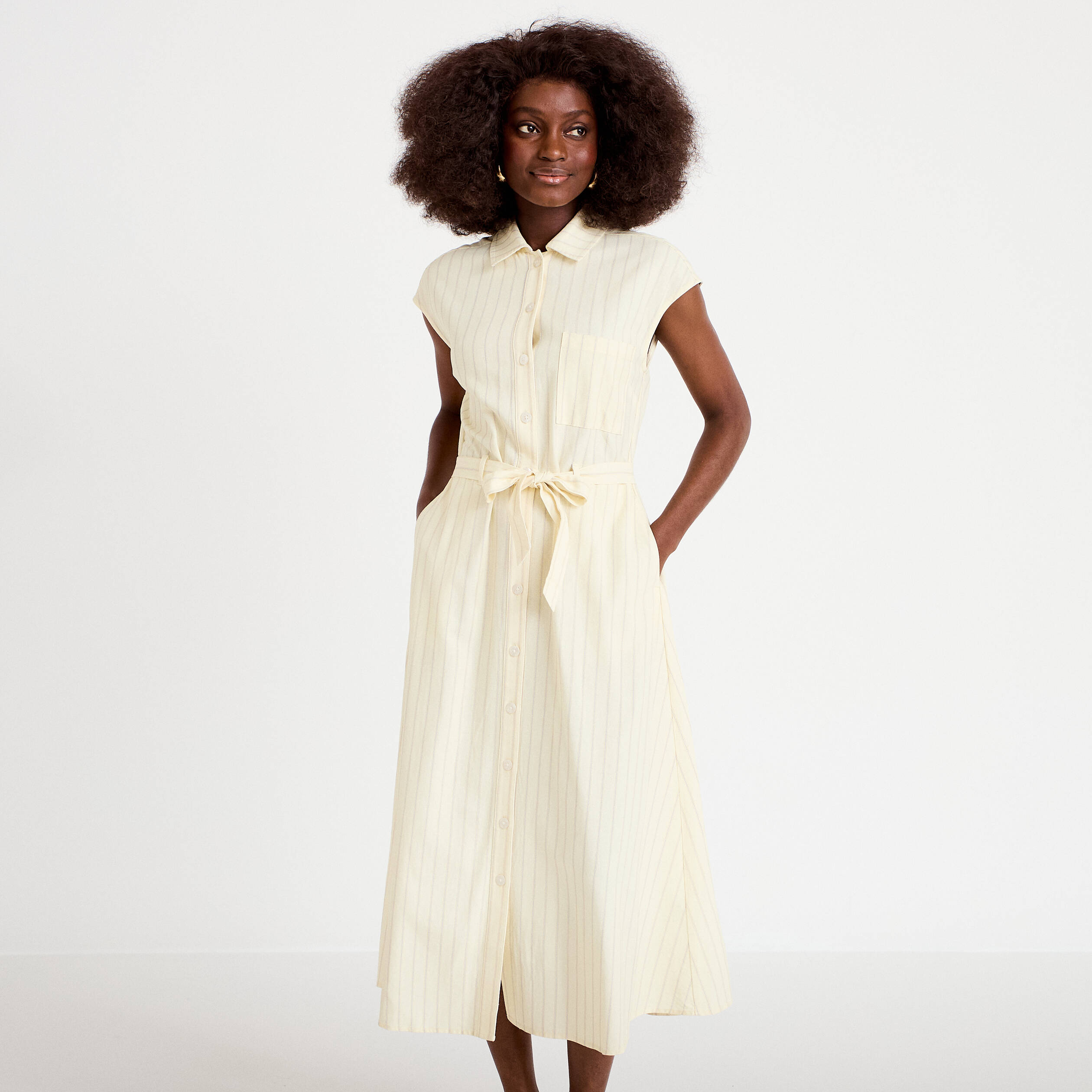 Robe midi &eacute;vas&eacute;e manches tr&egrave;s courtes jaune pastel femme