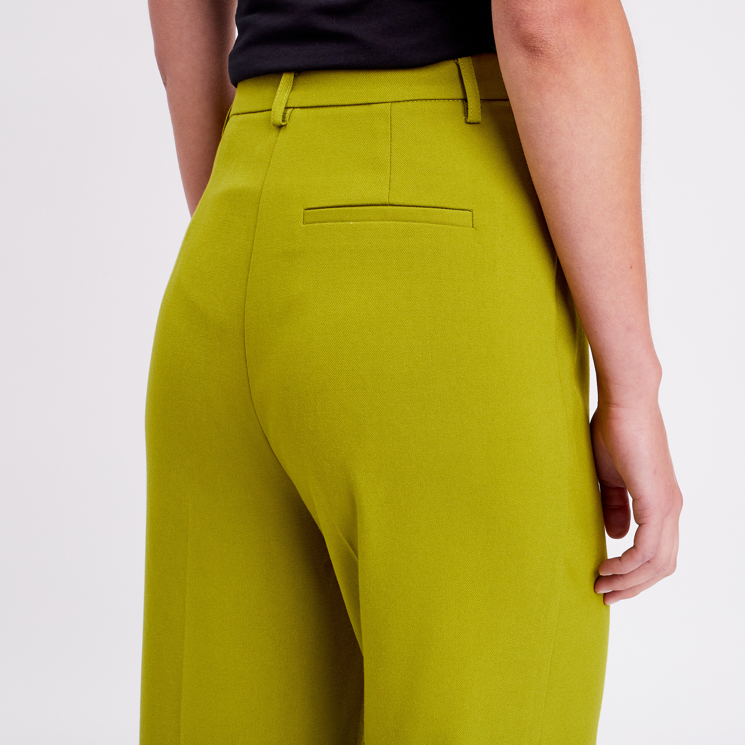 pantalon city jambes larges vert kaki femme Pantalon city jambes larges vert kaki femme