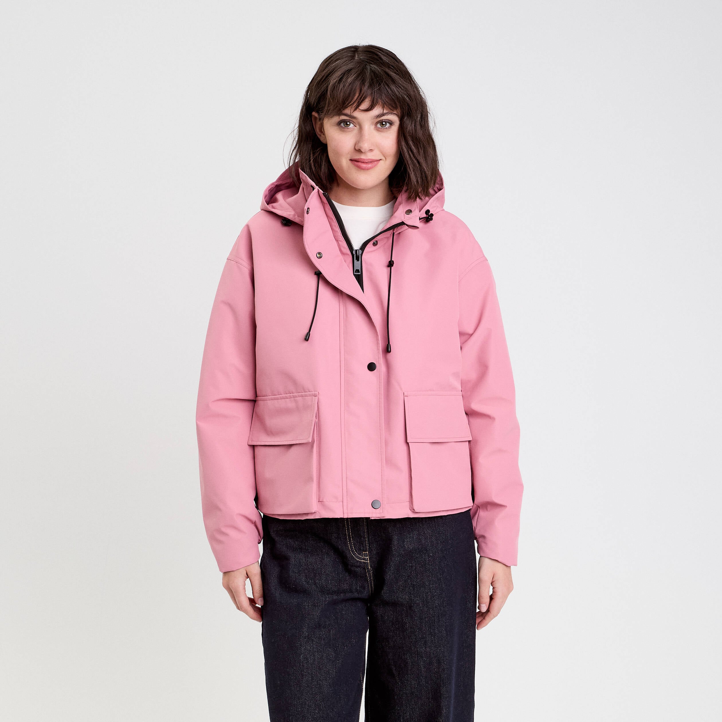 Veste courte bas resserr&eacute; &agrave; capuche rose clair femme