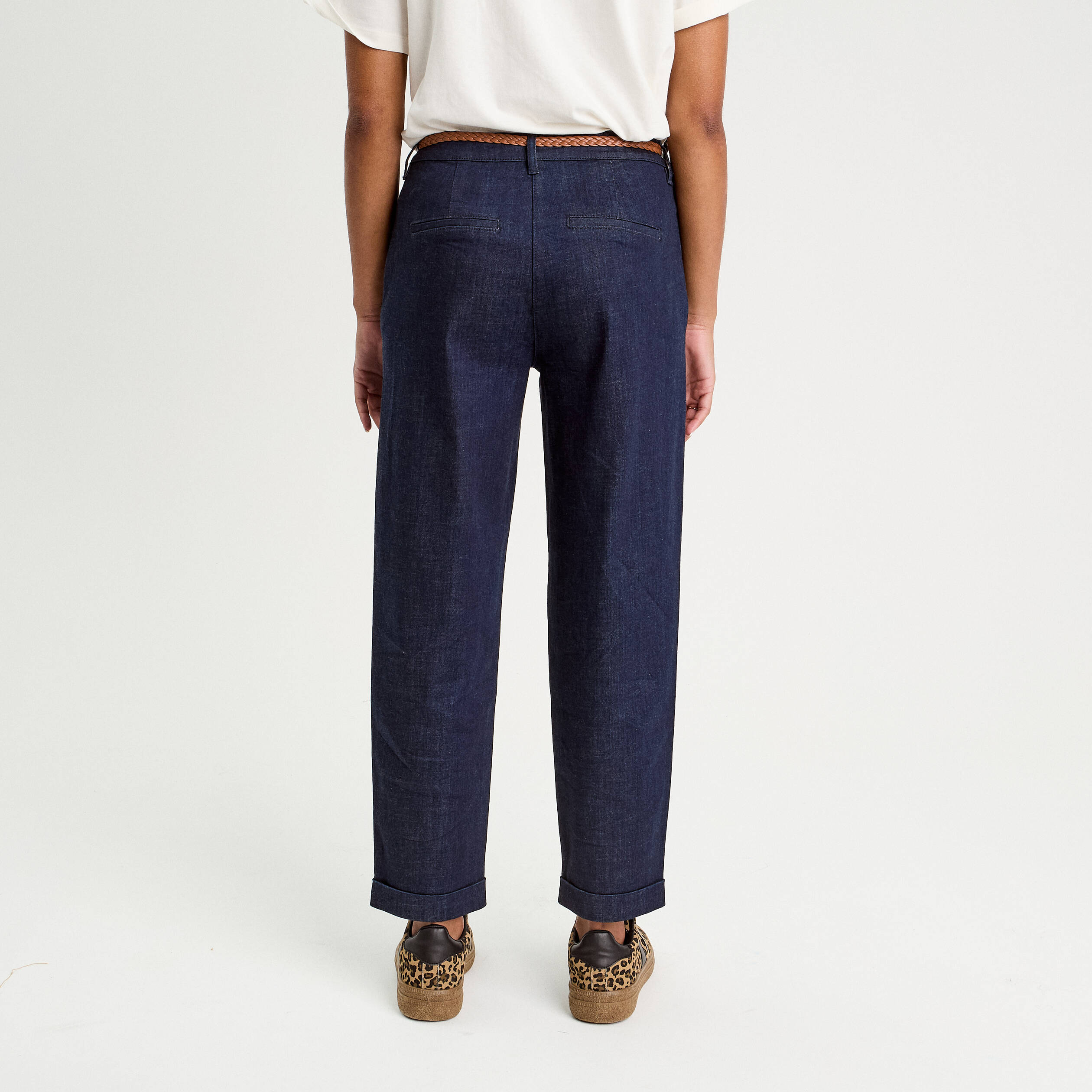 Jeans chino avec ceinture denim brut femme