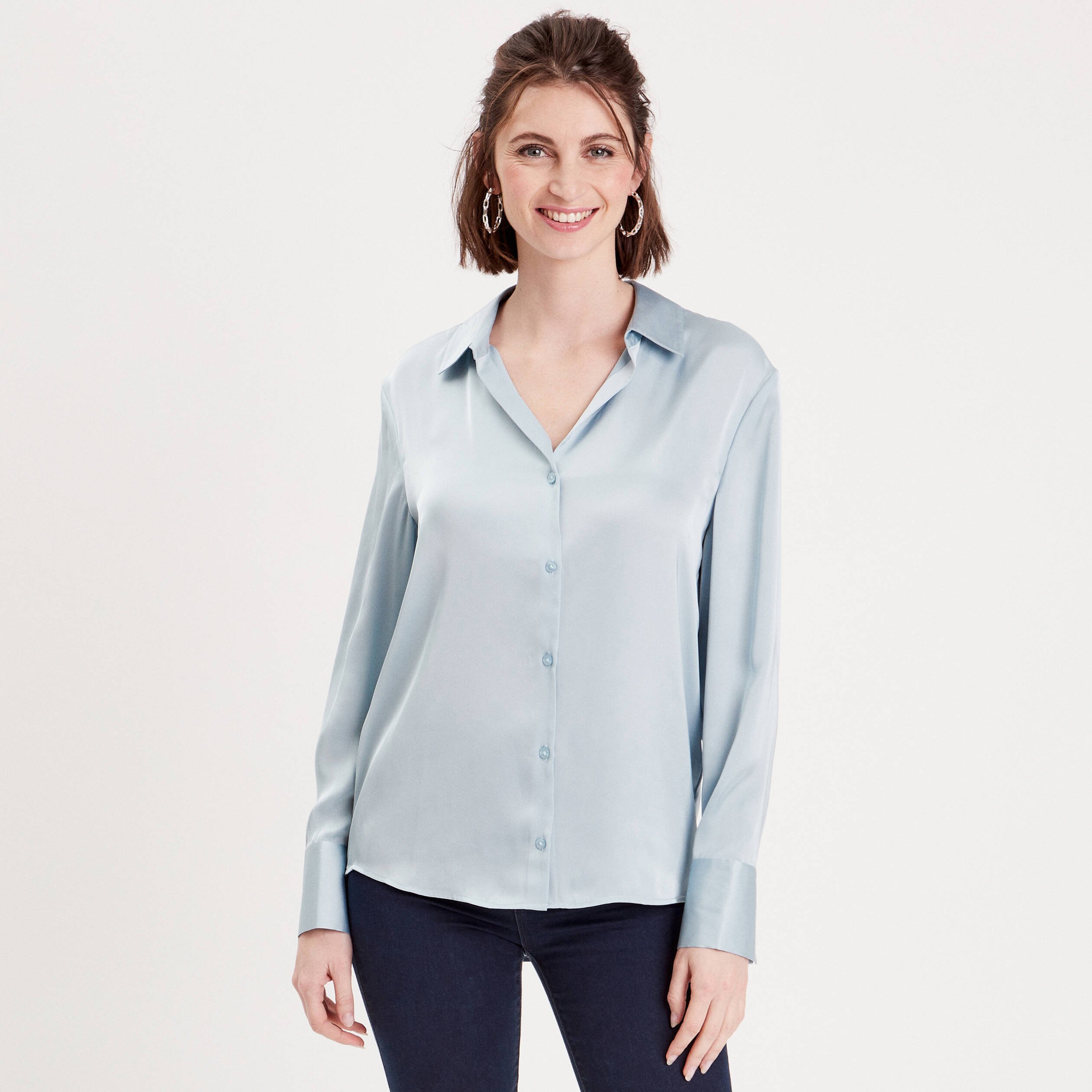 chemise manches longues satin bleu clair femme Chemise manches longues satin bleu clair femme
