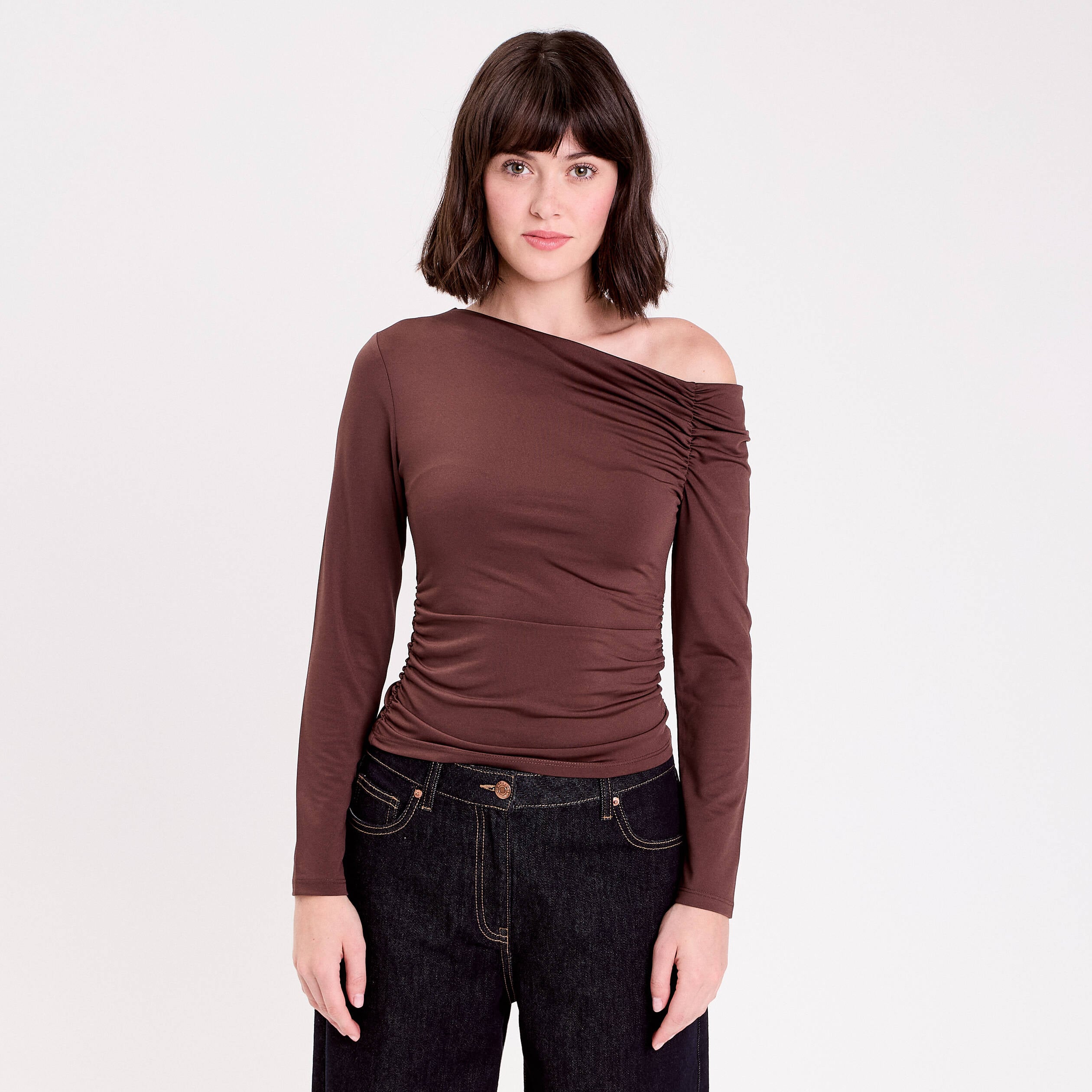T-shirt ajust&eacute; manches longues marron fonc&eacute; femme