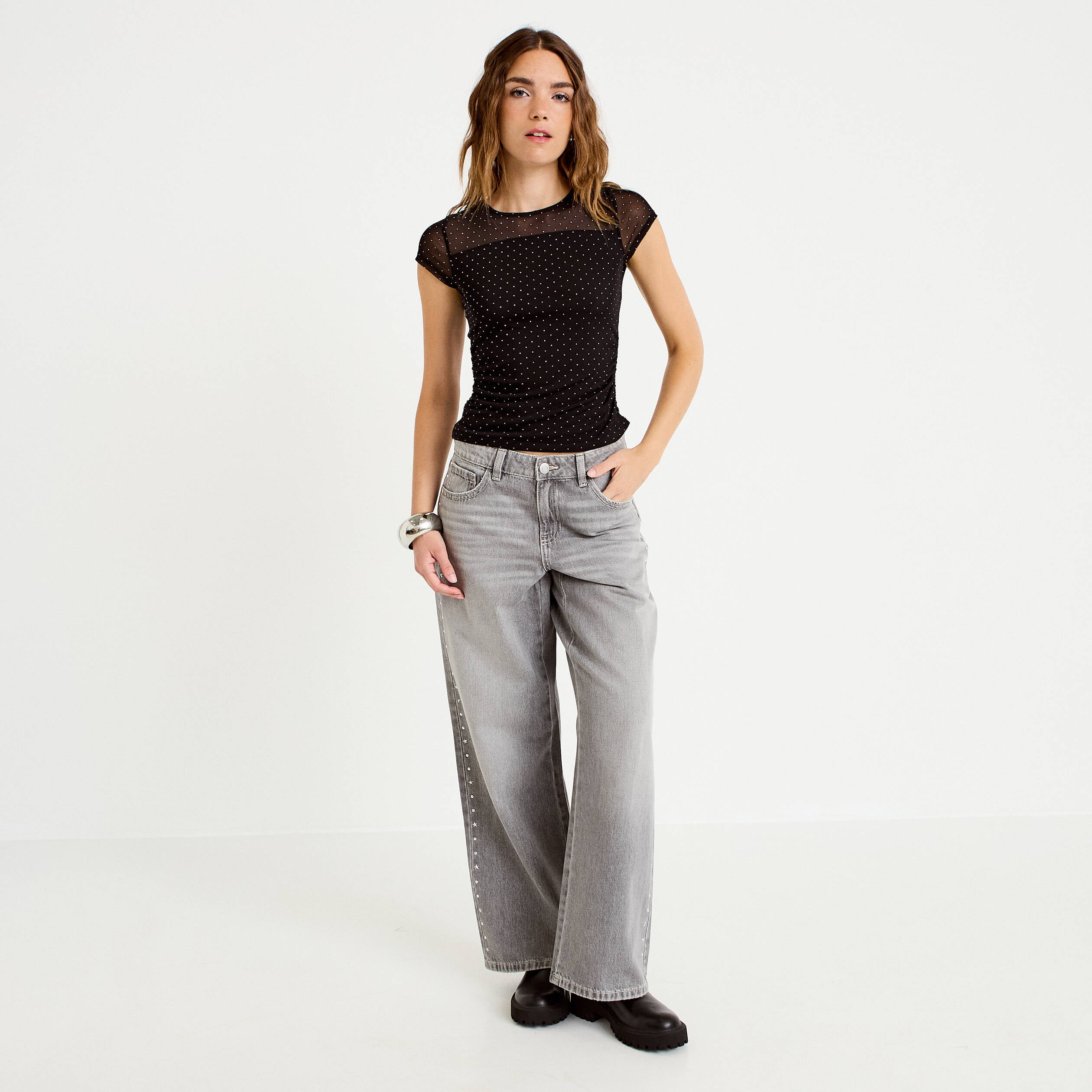 Top ajust&eacute; col rond manches courtes noir femme