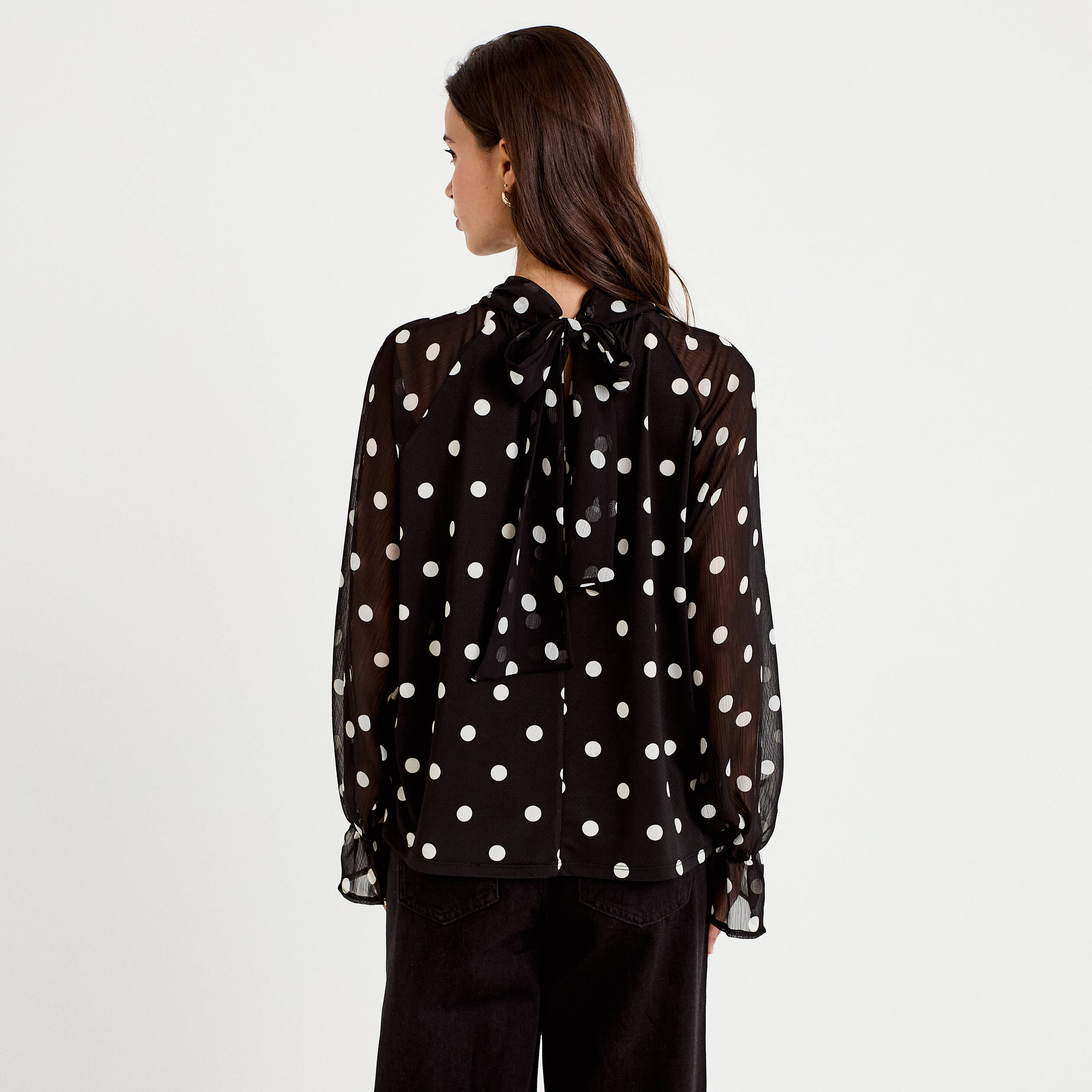 Blouse droite voile manches longues noir femme
