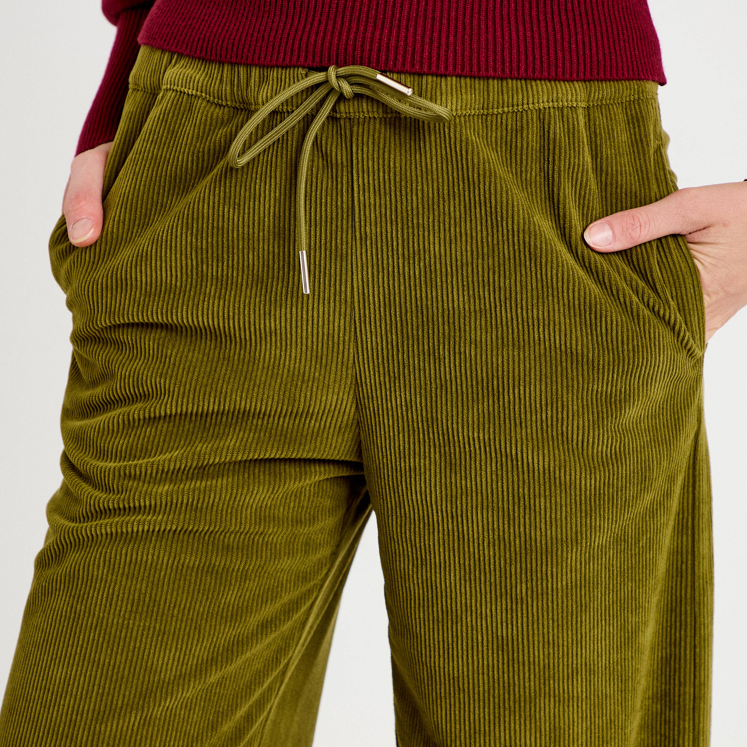 Pantalon jogging taille standard velours vert kaki femme