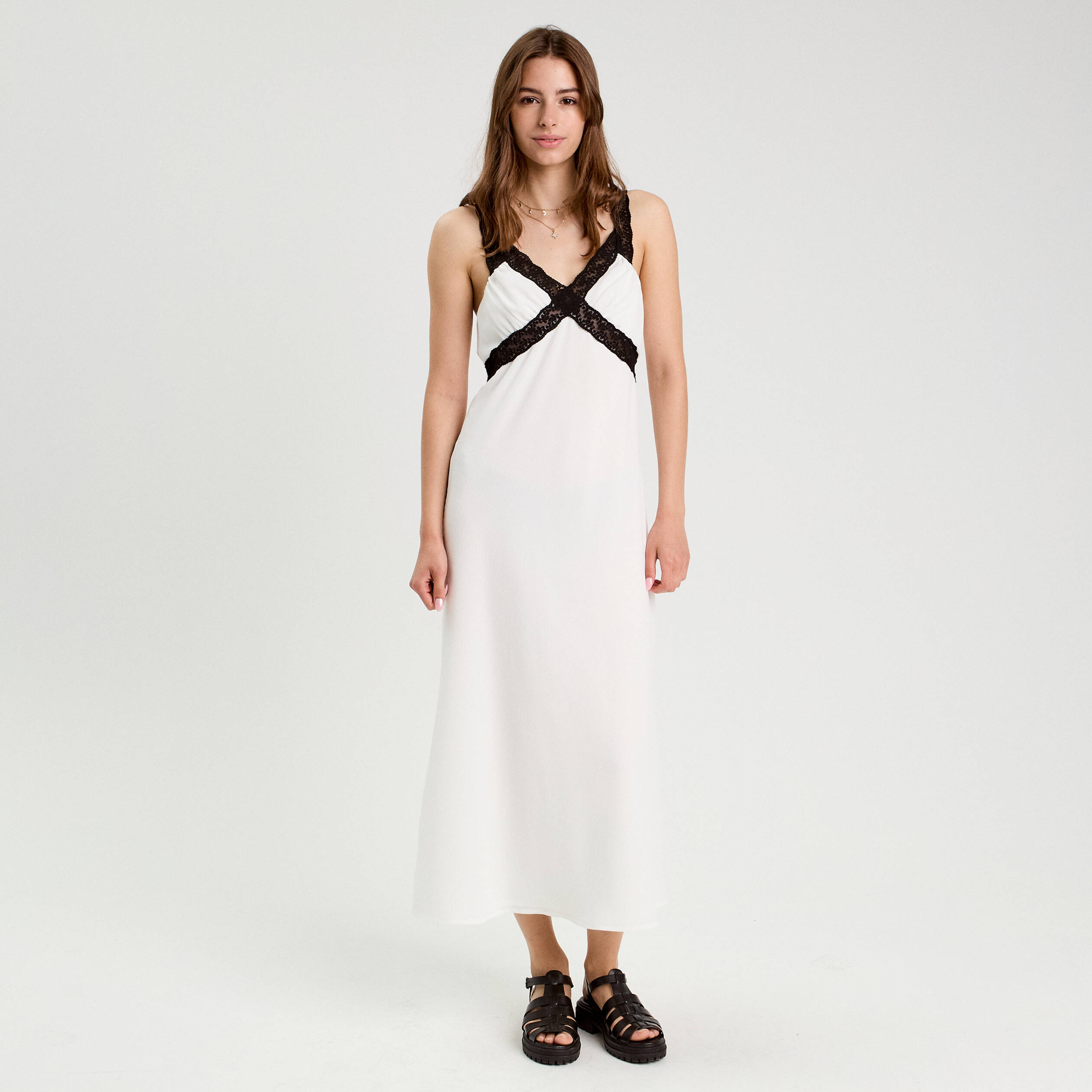 Robe longue évasée blanc femme