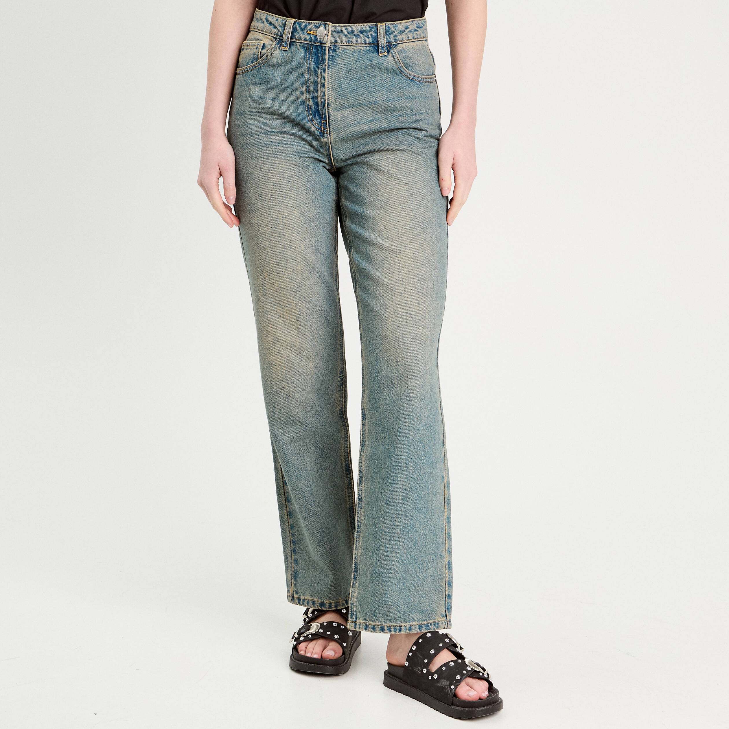 Jeans droit sangle arri&egrave;re denim bleach femme