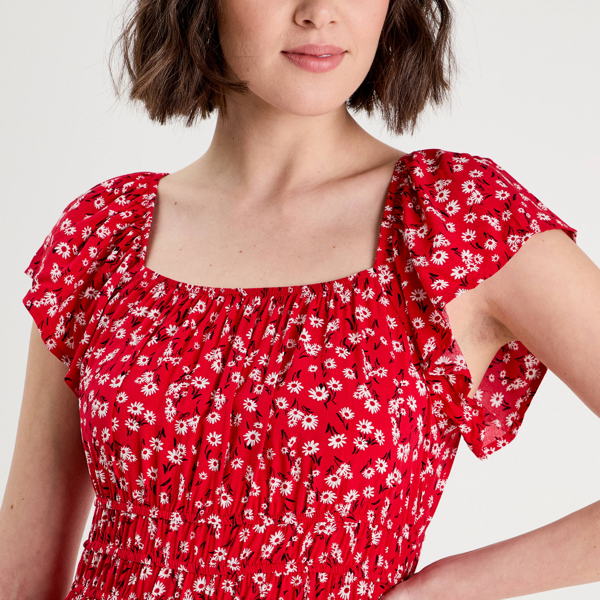 Robe &eacute;vas&eacute;e manches courtes rouge femme