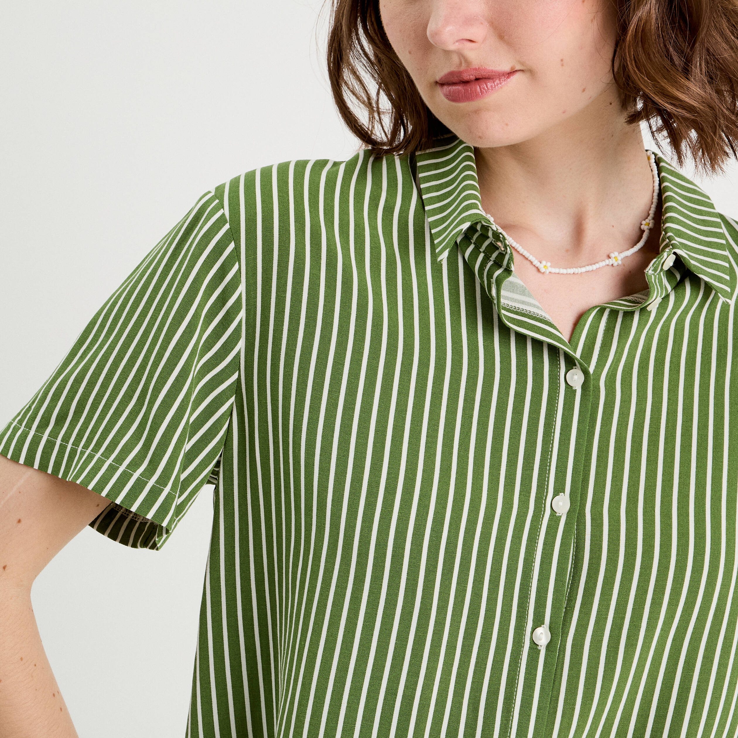 Chemise manches courtes vert kaki femme